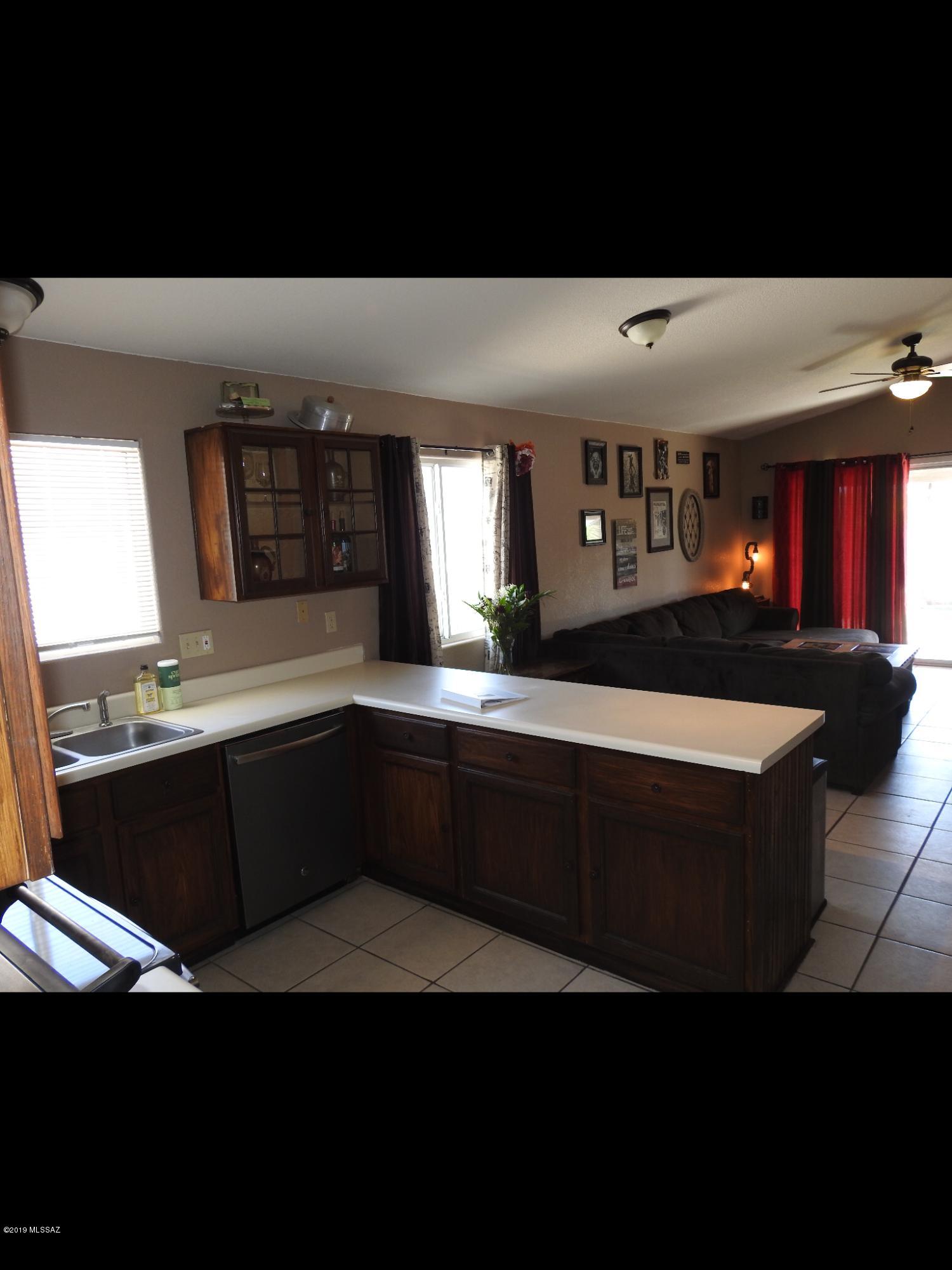 Elliott Homes At Rita Ranch (1-521) - Residential