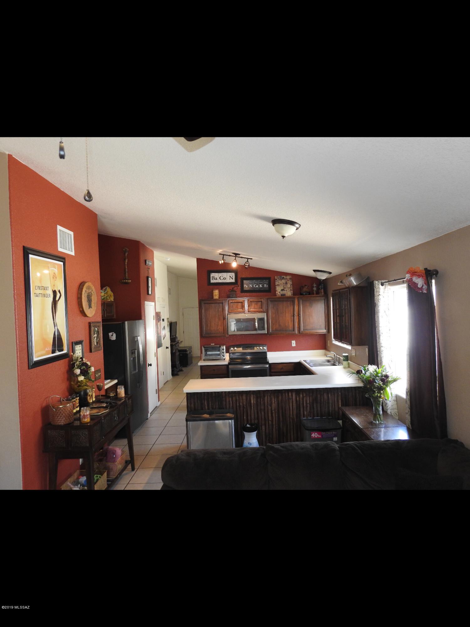 Elliott Homes At Rita Ranch (1-521) - Residential