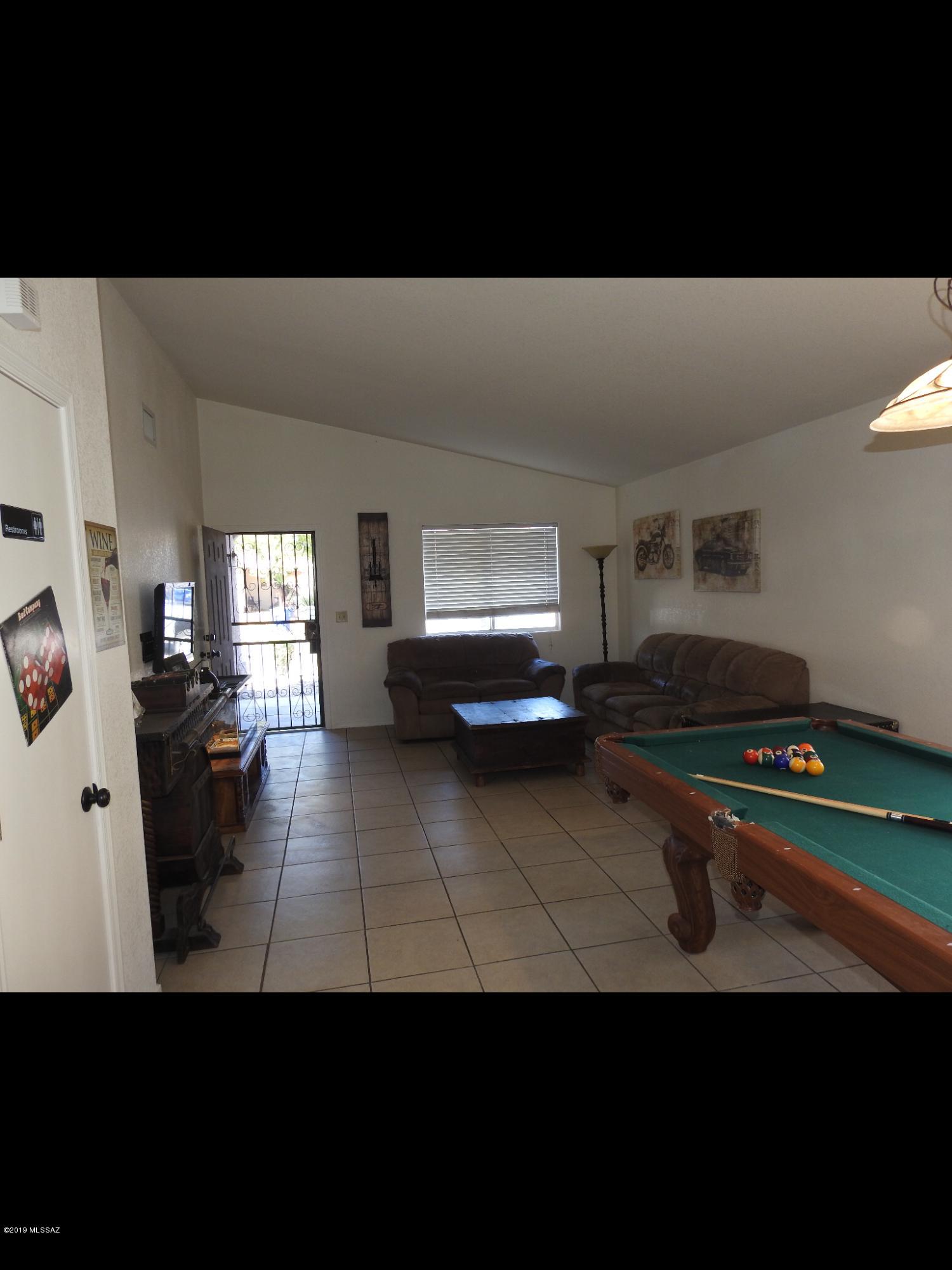 Elliott Homes At Rita Ranch (1-521) - Residential