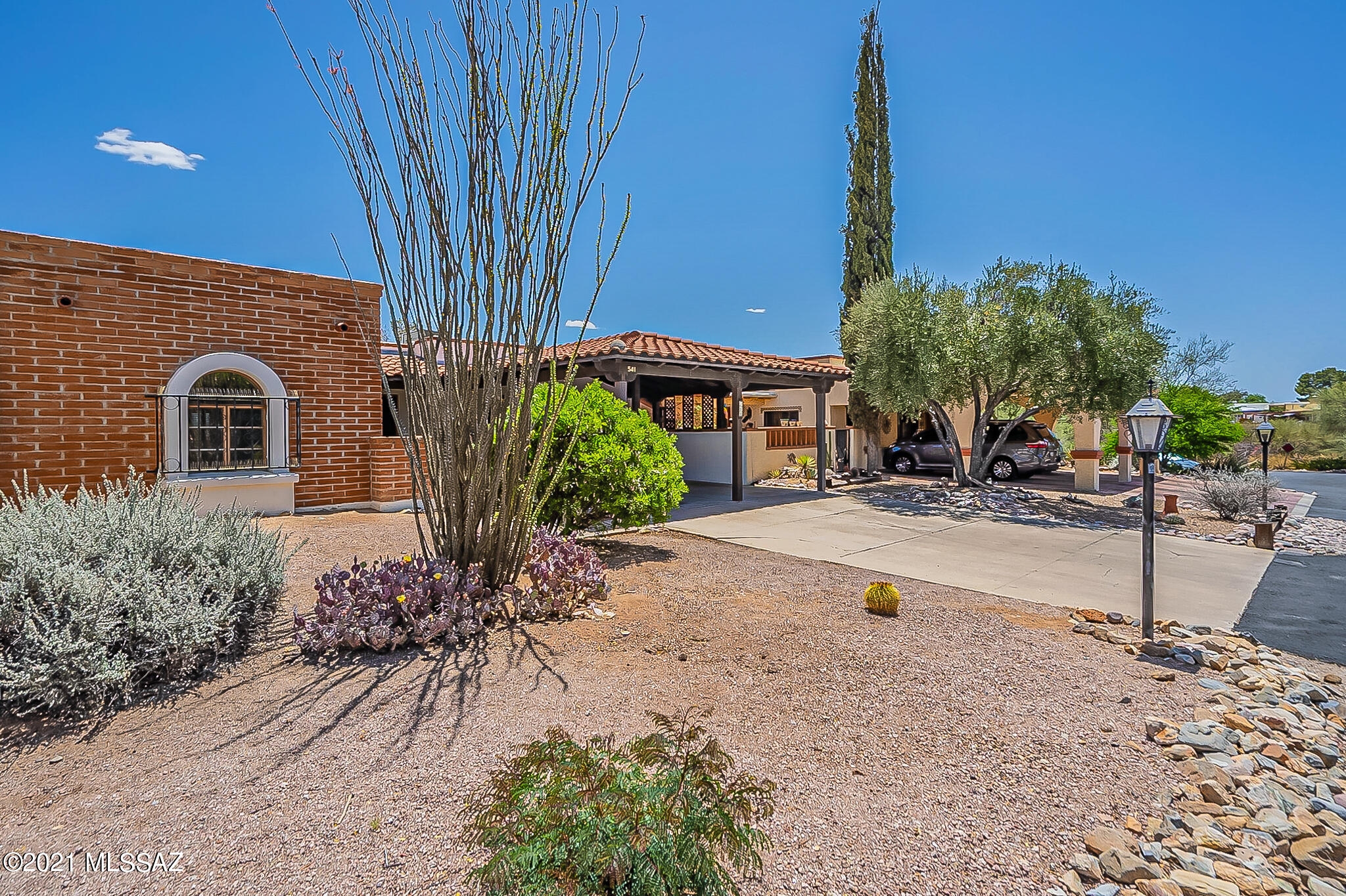 Green Valley Townhouses 4 - Residential