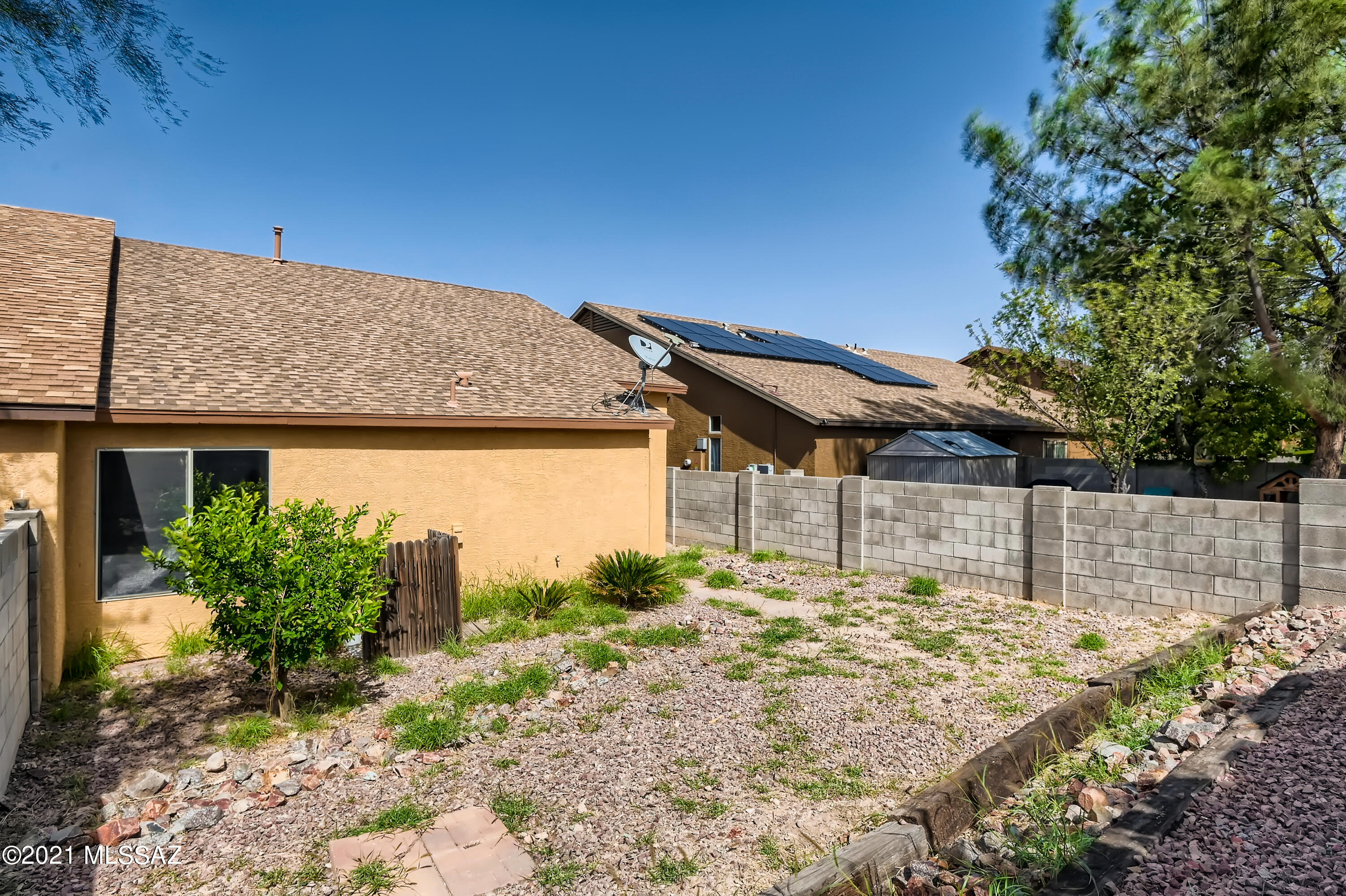 Tres Pueblos - Residential
