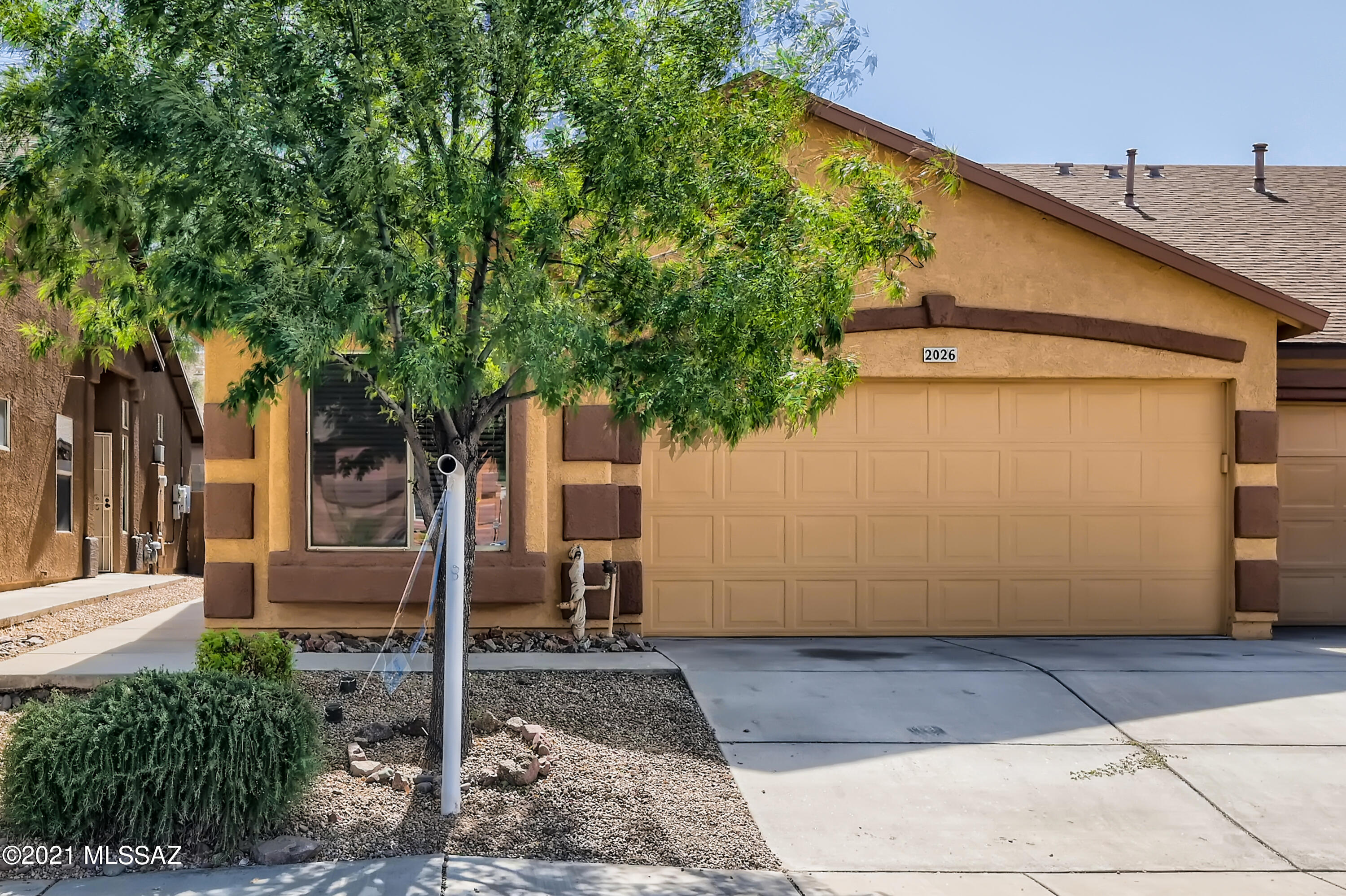 Tres Pueblos - Residential