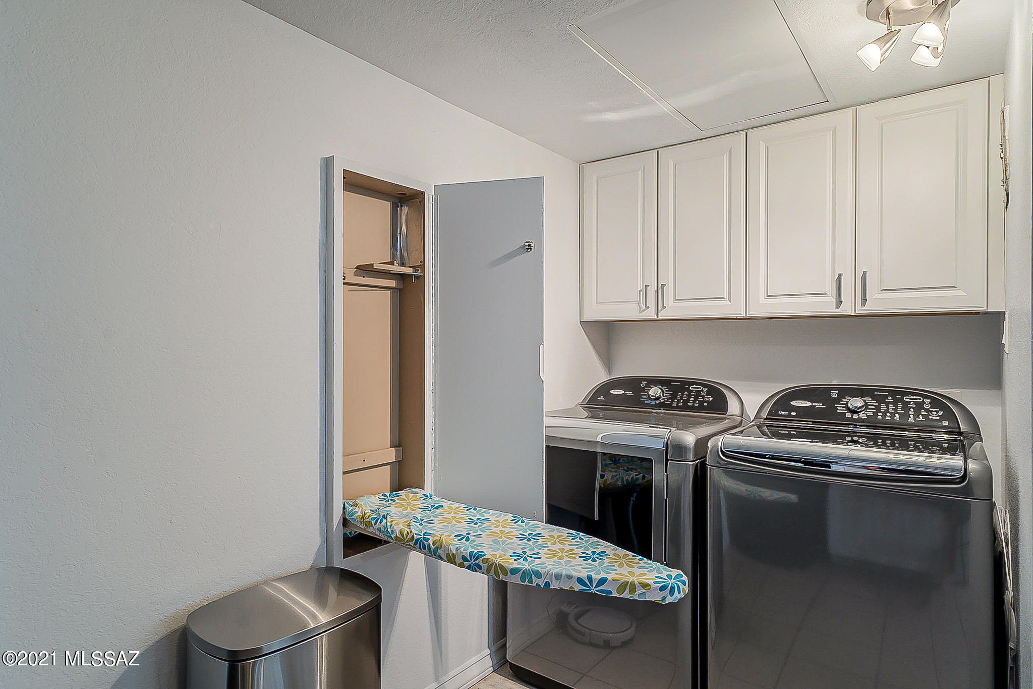 River Grove Condos. - Residential