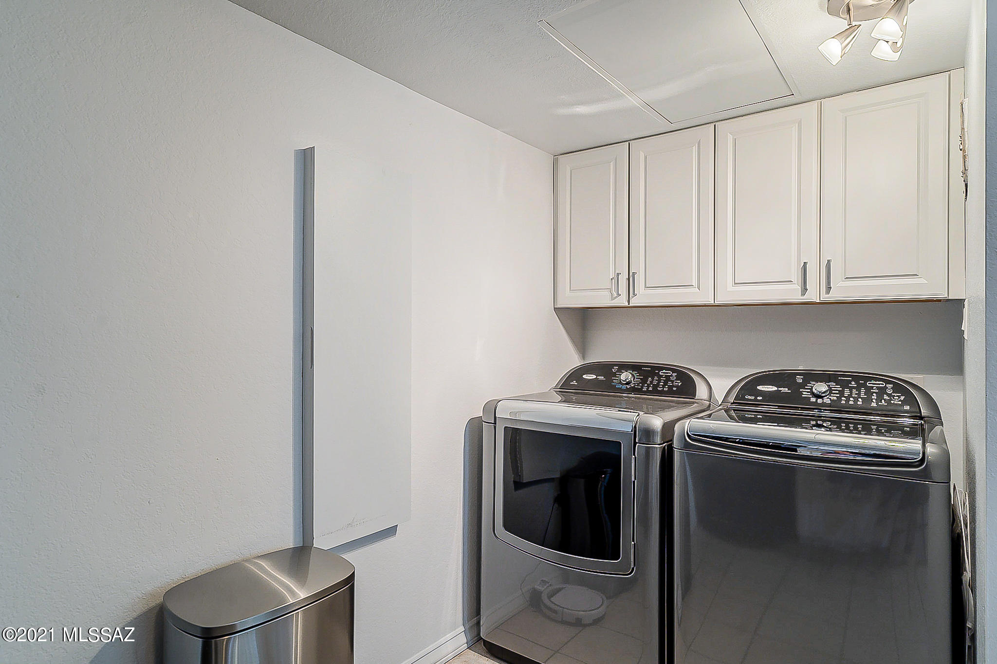 River Grove Condos. - Residential