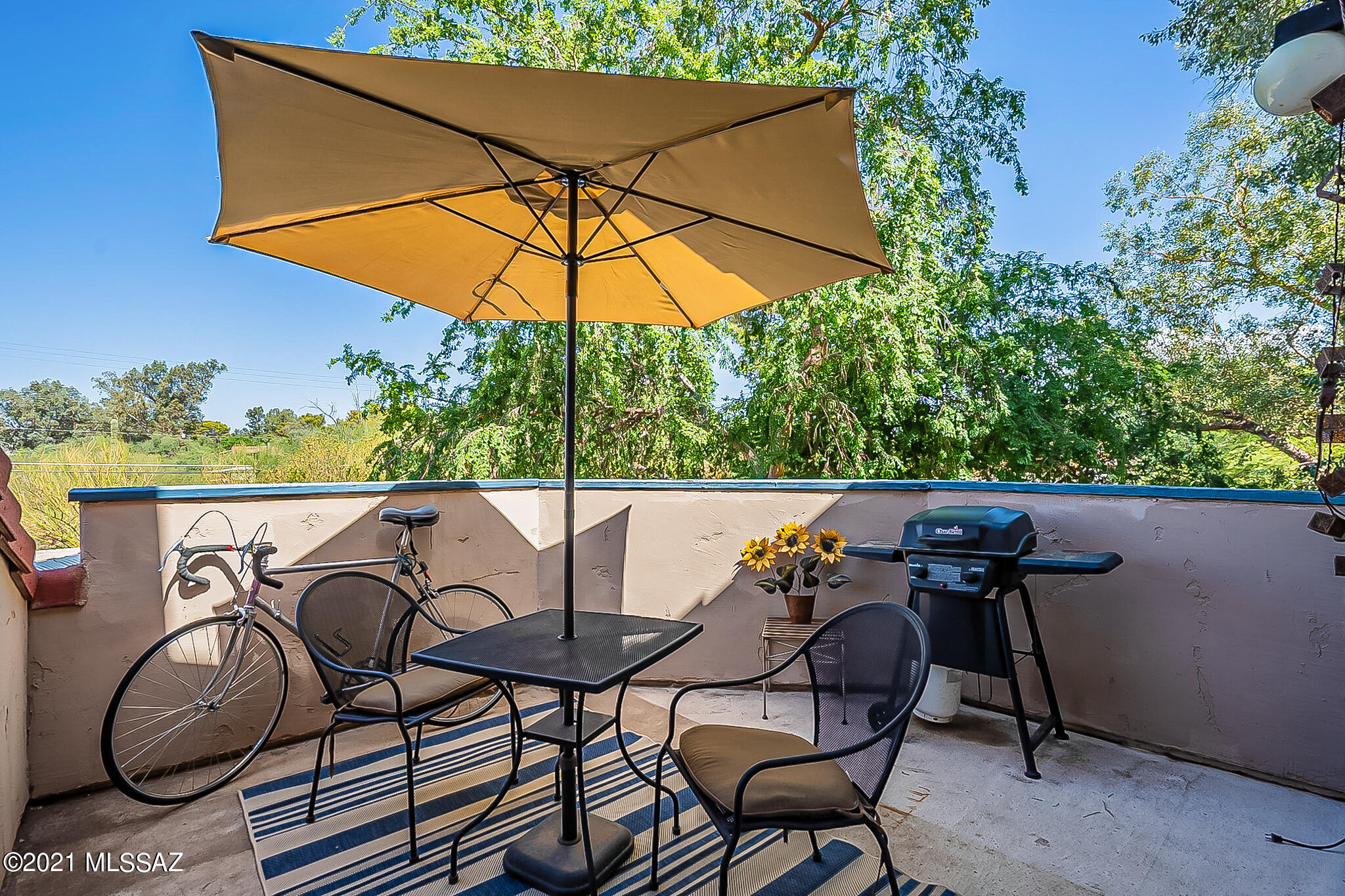 River Grove Condos. - Residential