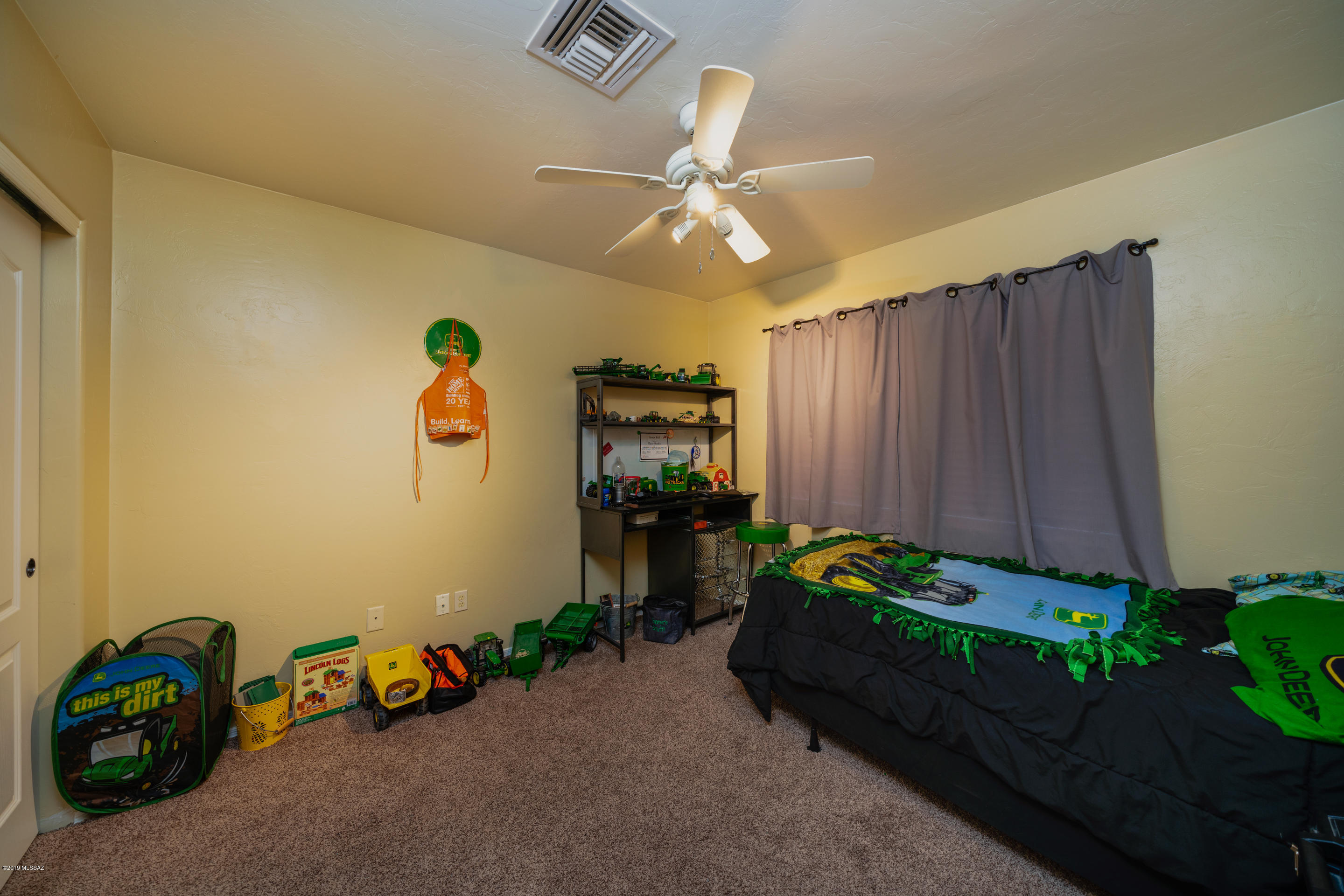 Twin Peaks Highland (1-119) - Residential
