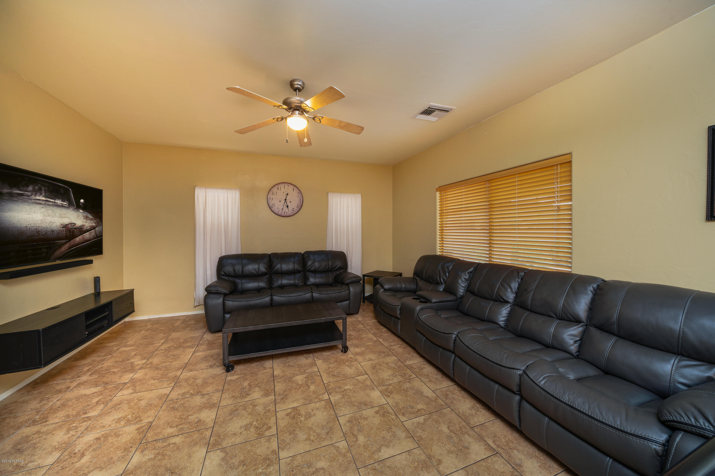 Twin Peaks Highland (1-119) - Residential