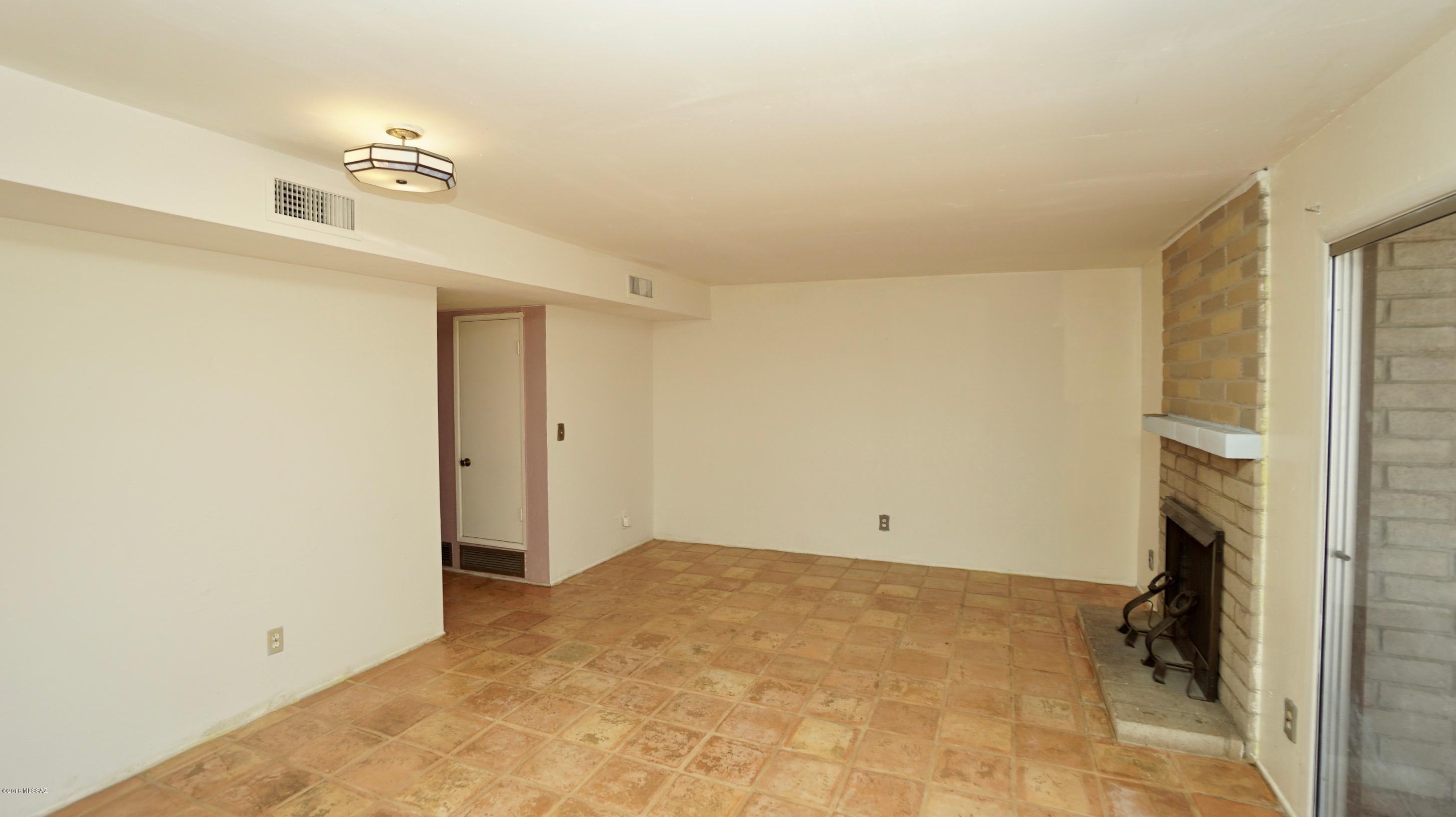 Manzanita Terrace(1-349)(Blks 1-4) - Residential
