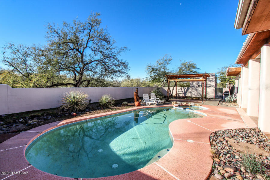 Indians Hills North  (1-31) - Residential Lease