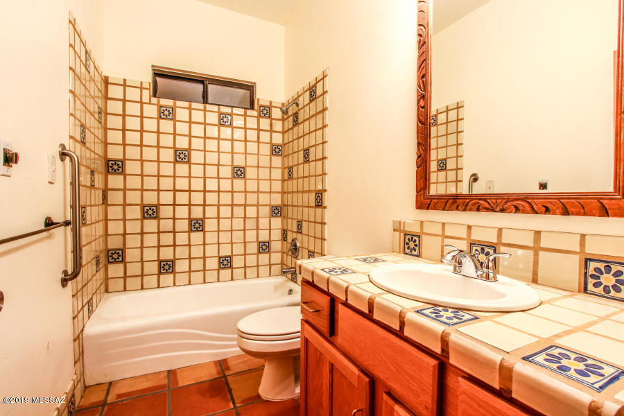 Indians Hills North  (1-31) - Residential Lease