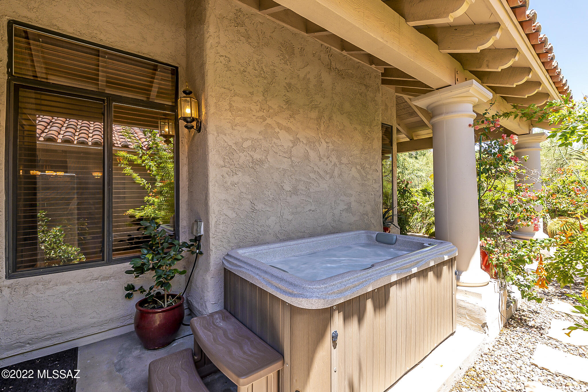 Las Ventanas (1-57) - Residential