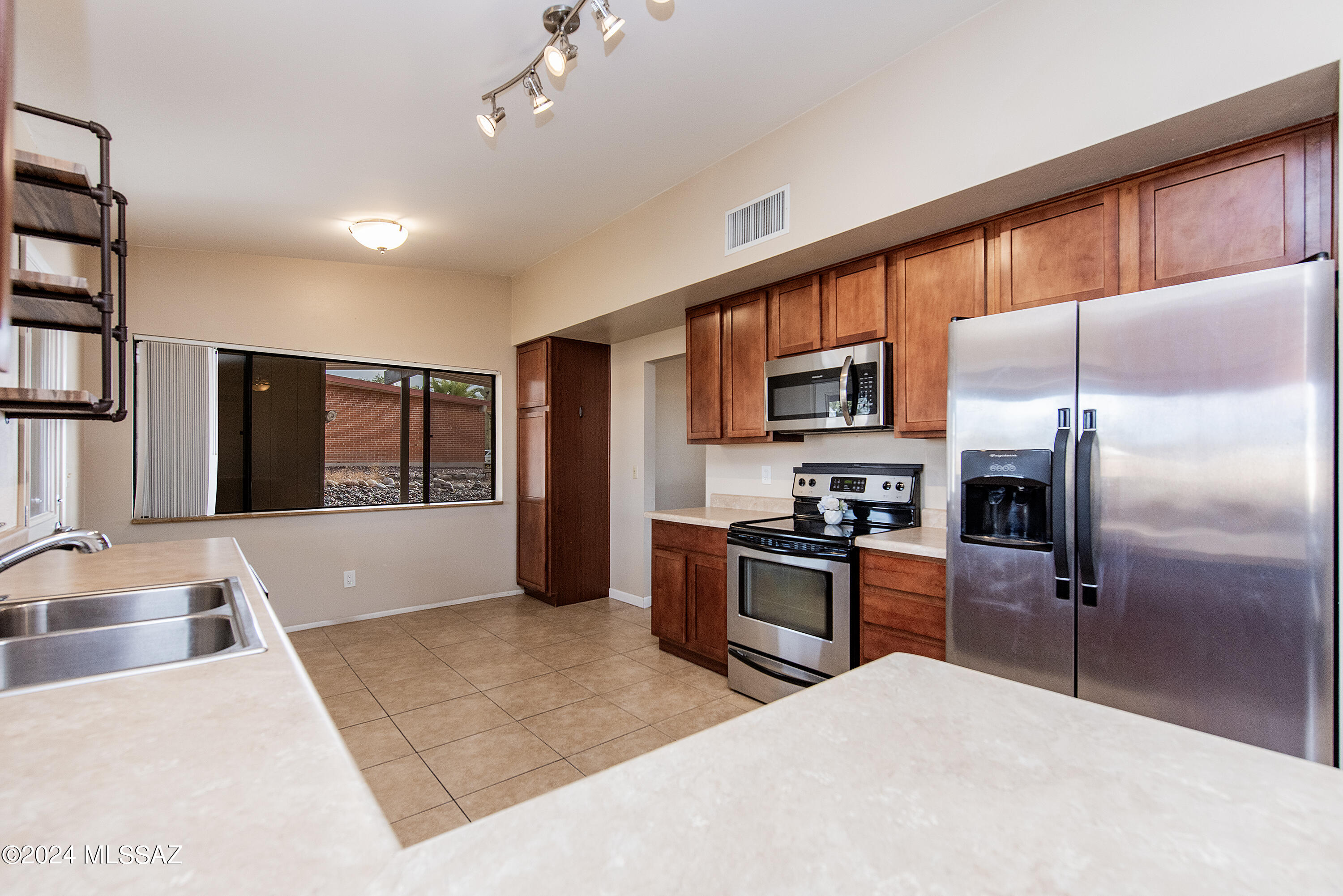 Centennial Park (1-160) - Residential