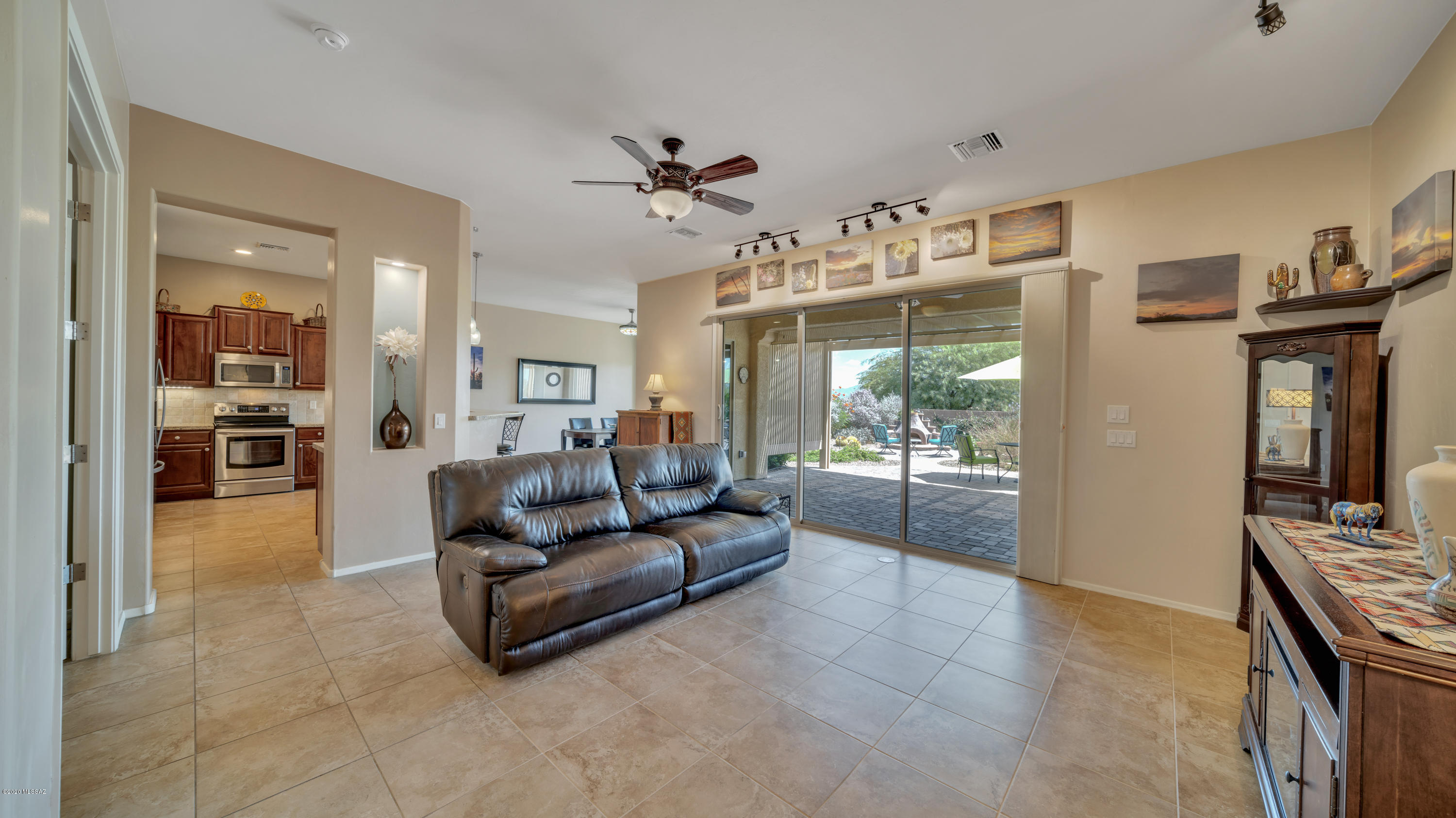 Las Campanas Block B - Residential