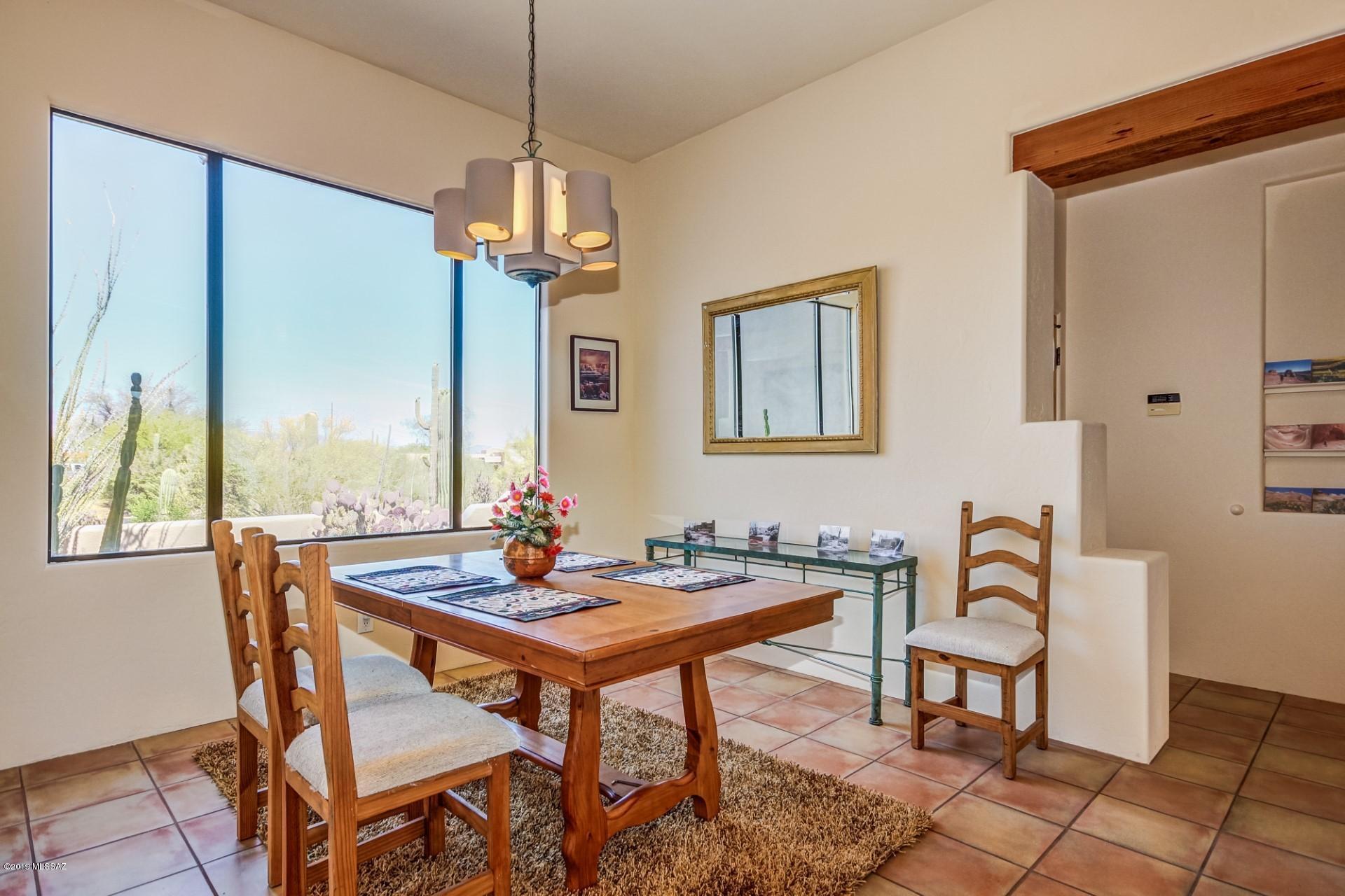 Los Arroyos Del Oeste (1-84) - Residential