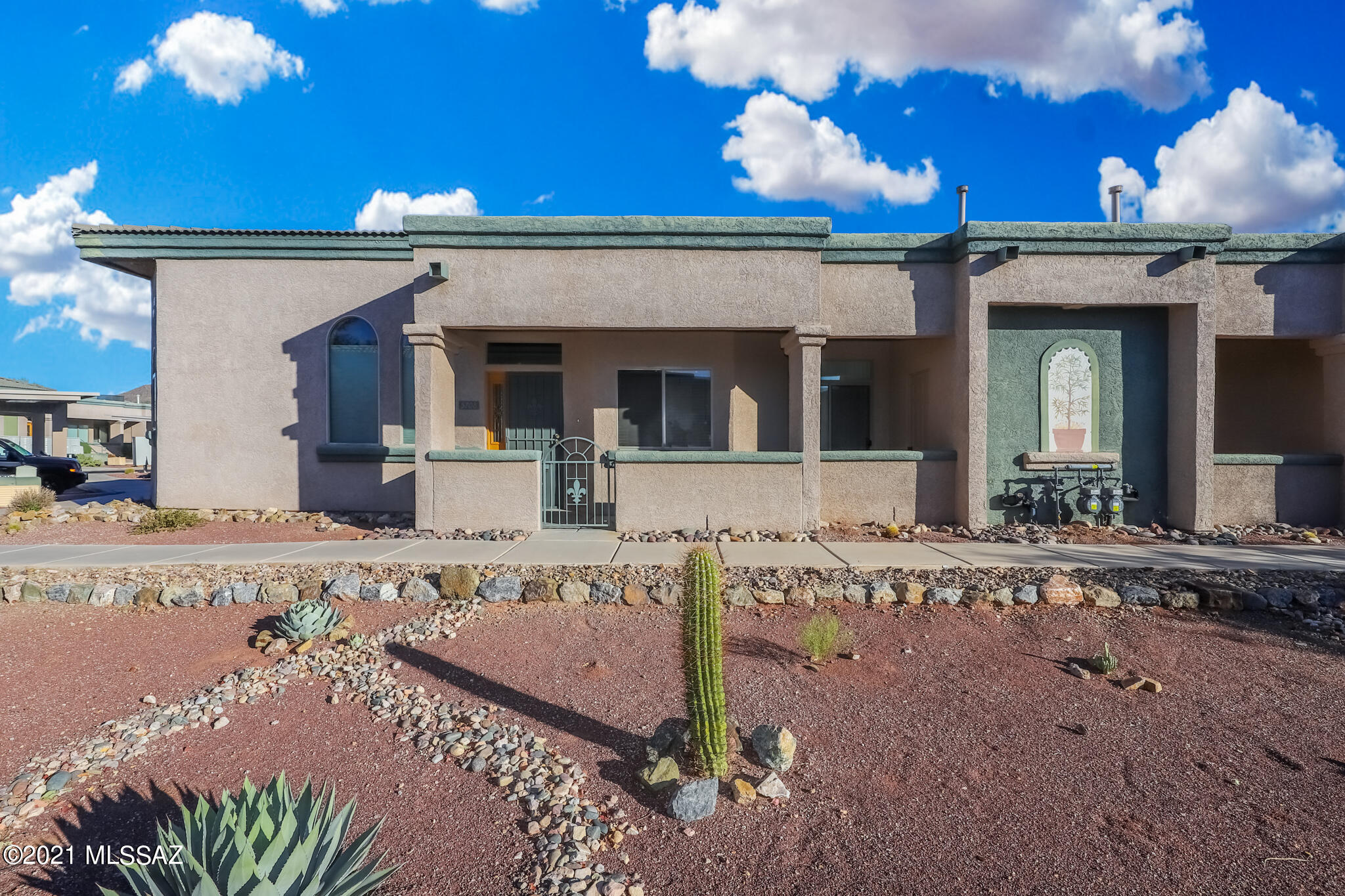 Kinney Village (1-112) - Residential