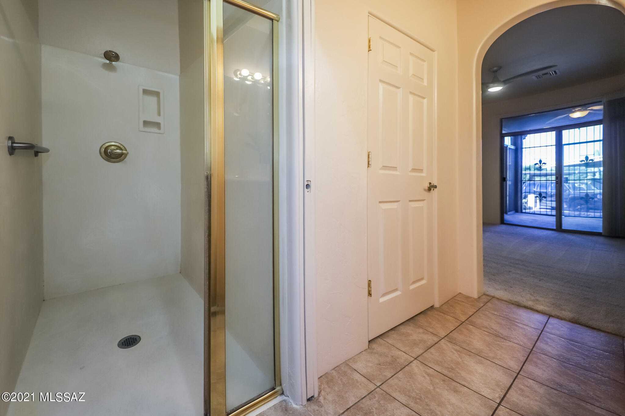 Kinney Village (1-112) - Residential