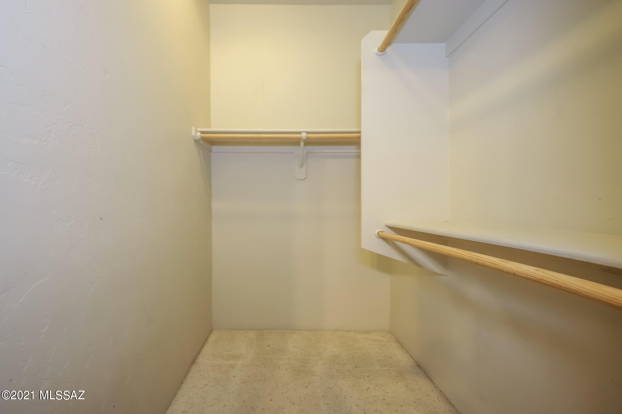 Kinney Village (1-112) - Residential