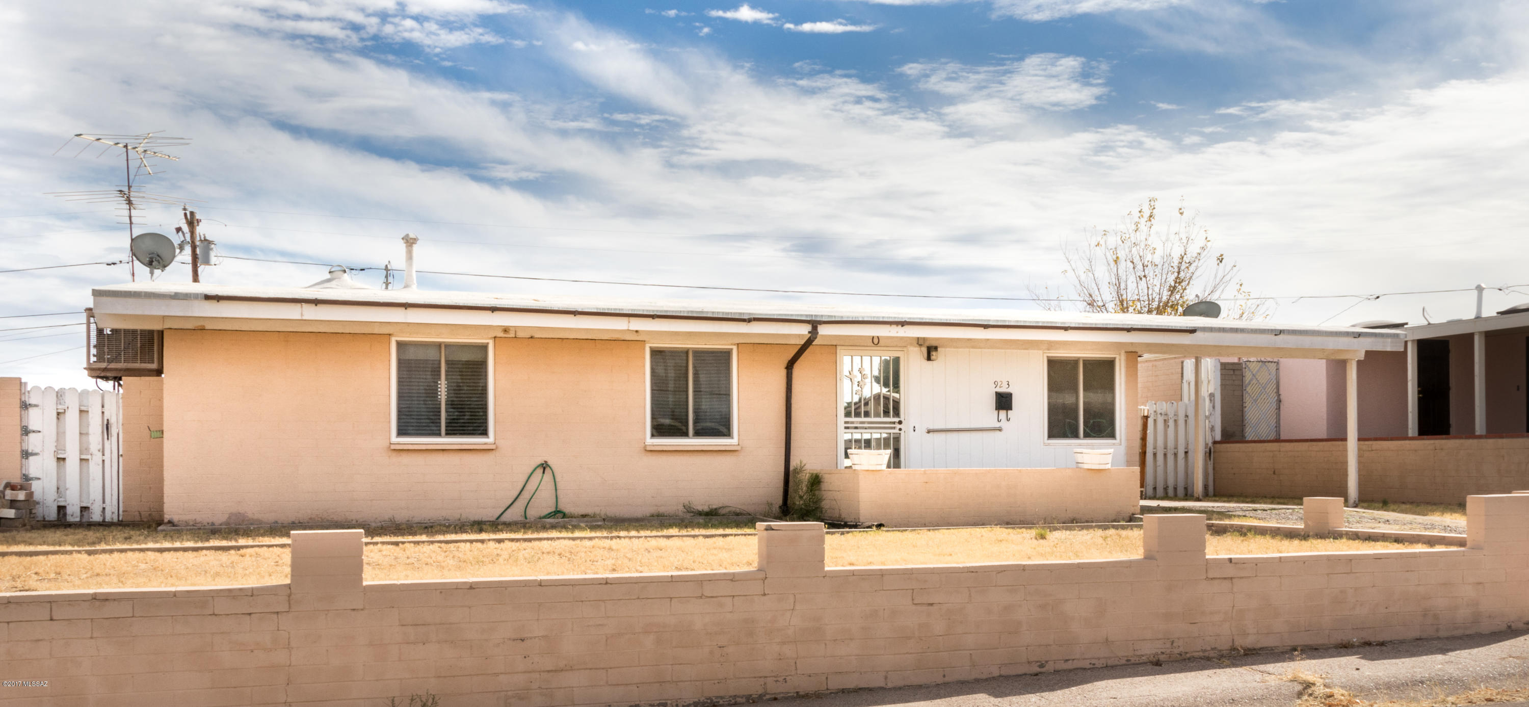 Clean and well-kept 3-bed 2-bath home ready for your own personal touch! 

Includes updated bathrooms & air conditioning! Appliances and upright freezer in outside storage area are also included. 

Large private backyard has great views of the mountains.

Home is being sold in as-is condition.