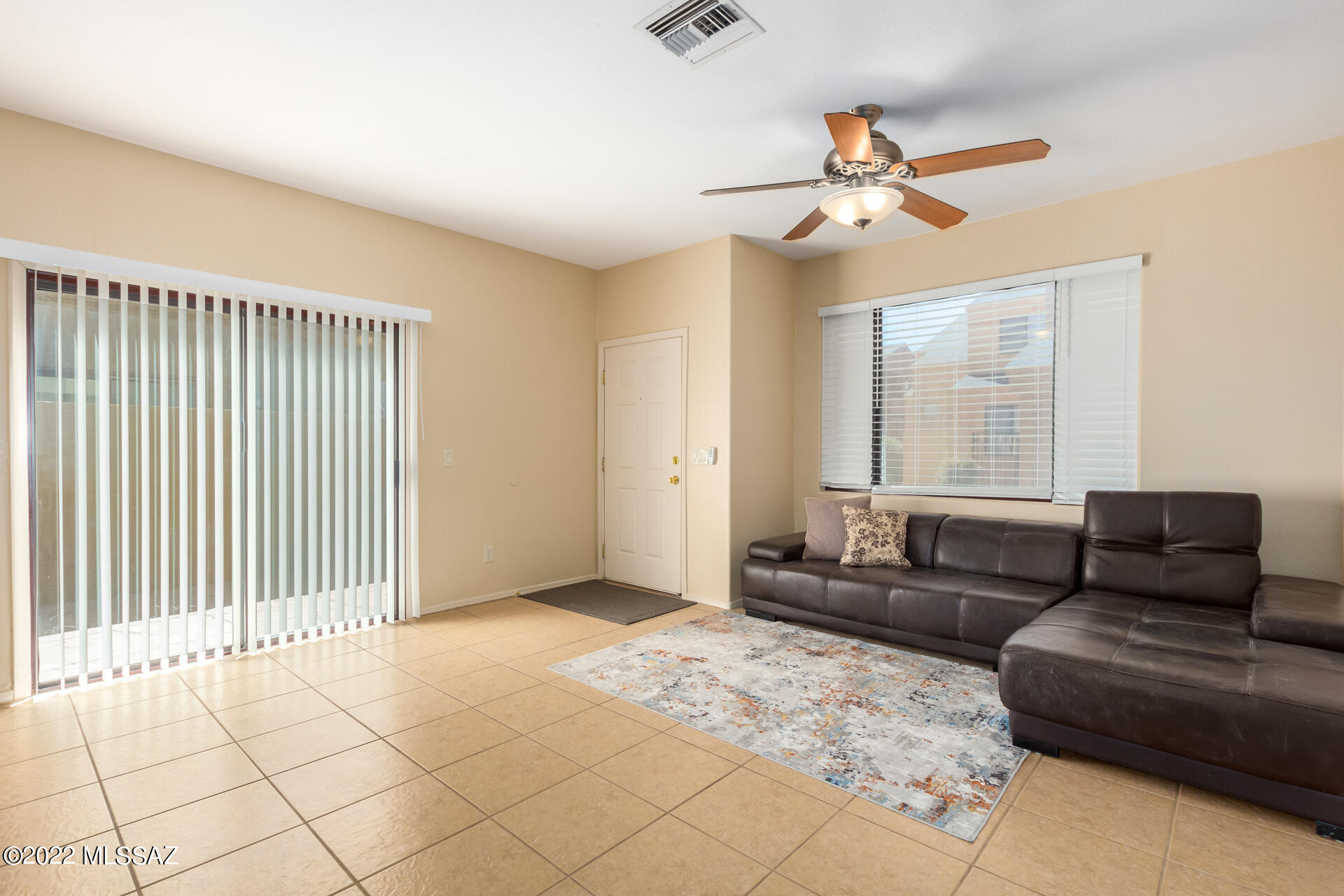 Mountain View Condos. (1-76) - Residential