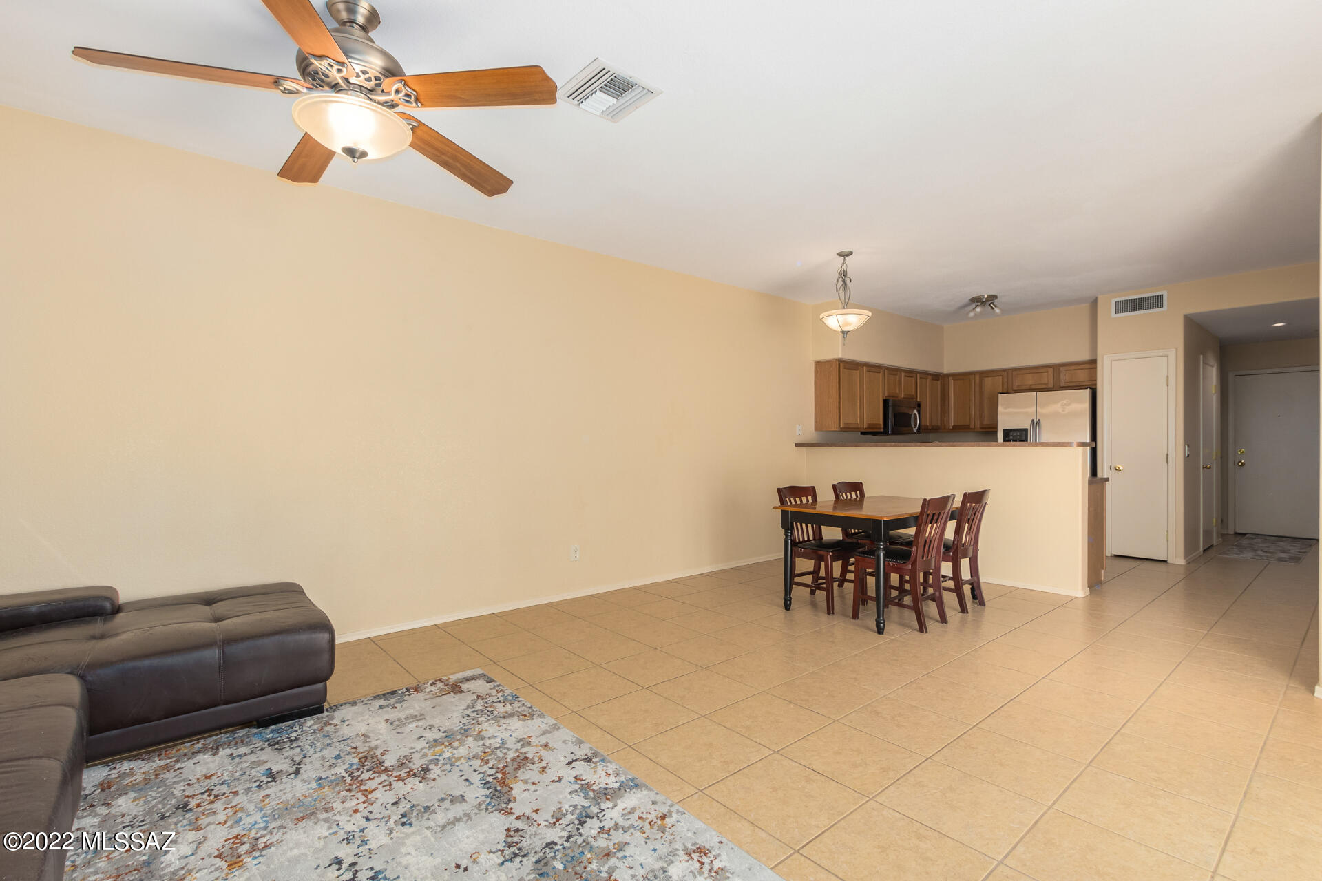 Mountain View Condos. (1-76) - Residential