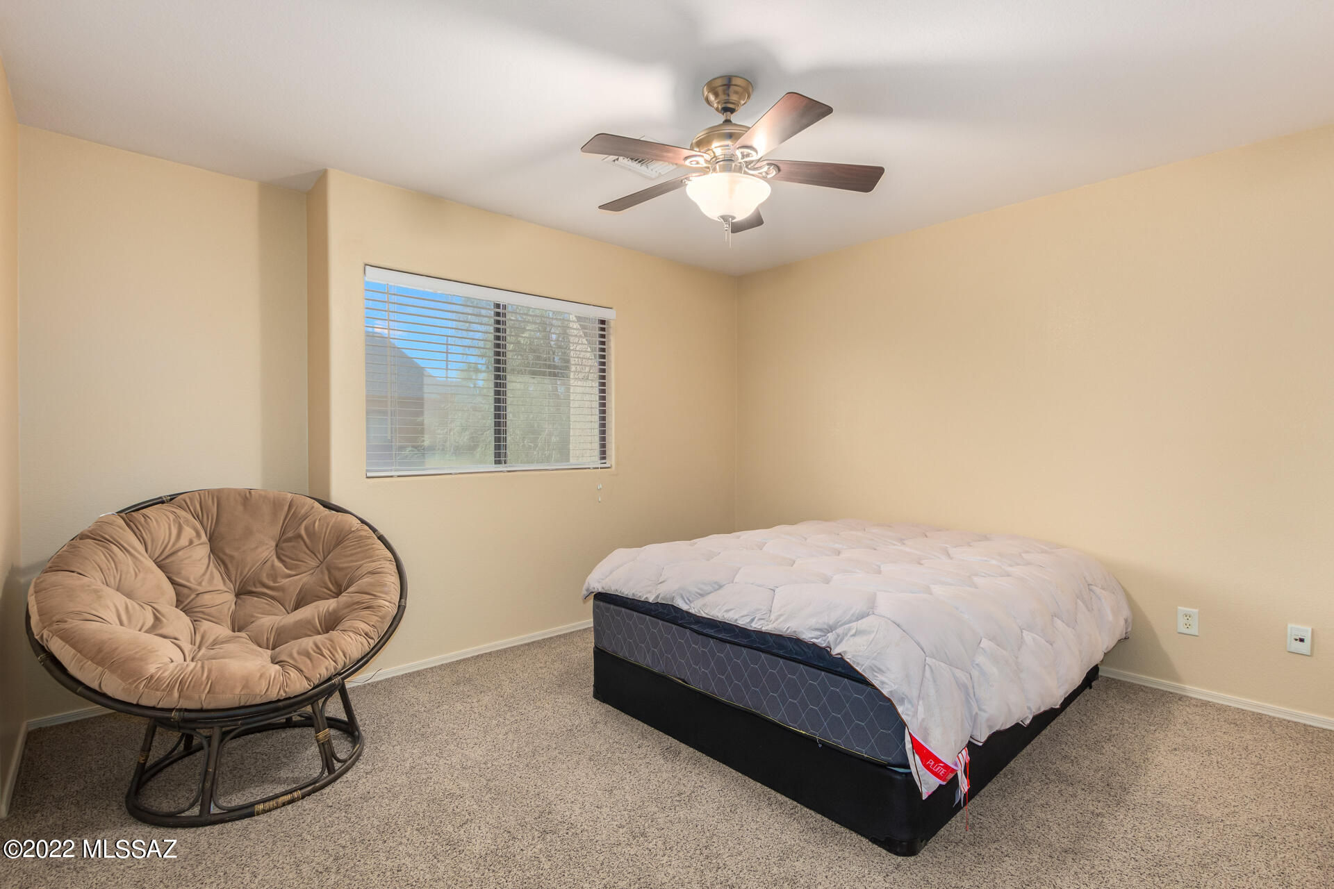 Mountain View Condos. (1-76) - Residential