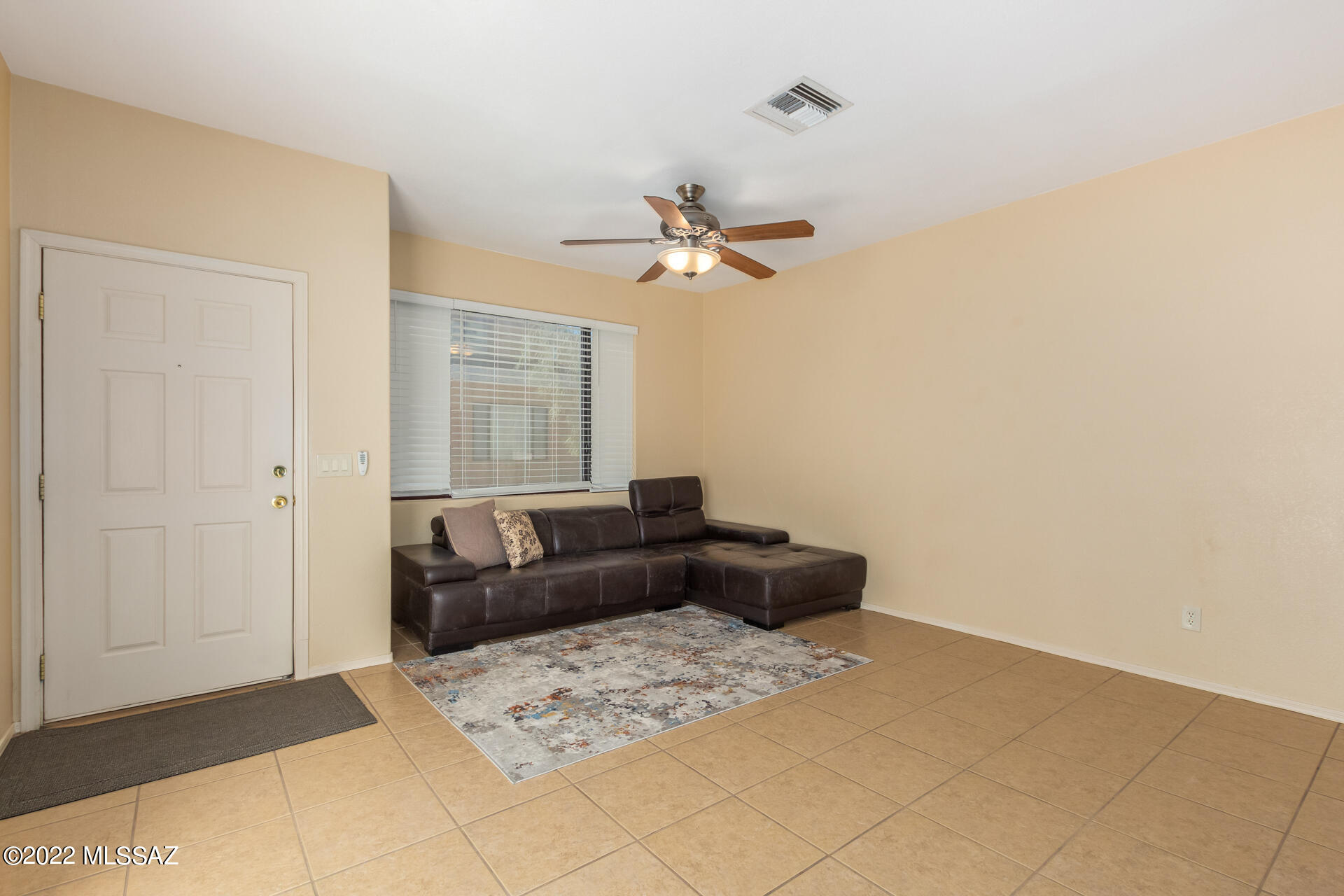 Mountain View Condos. (1-76) - Residential