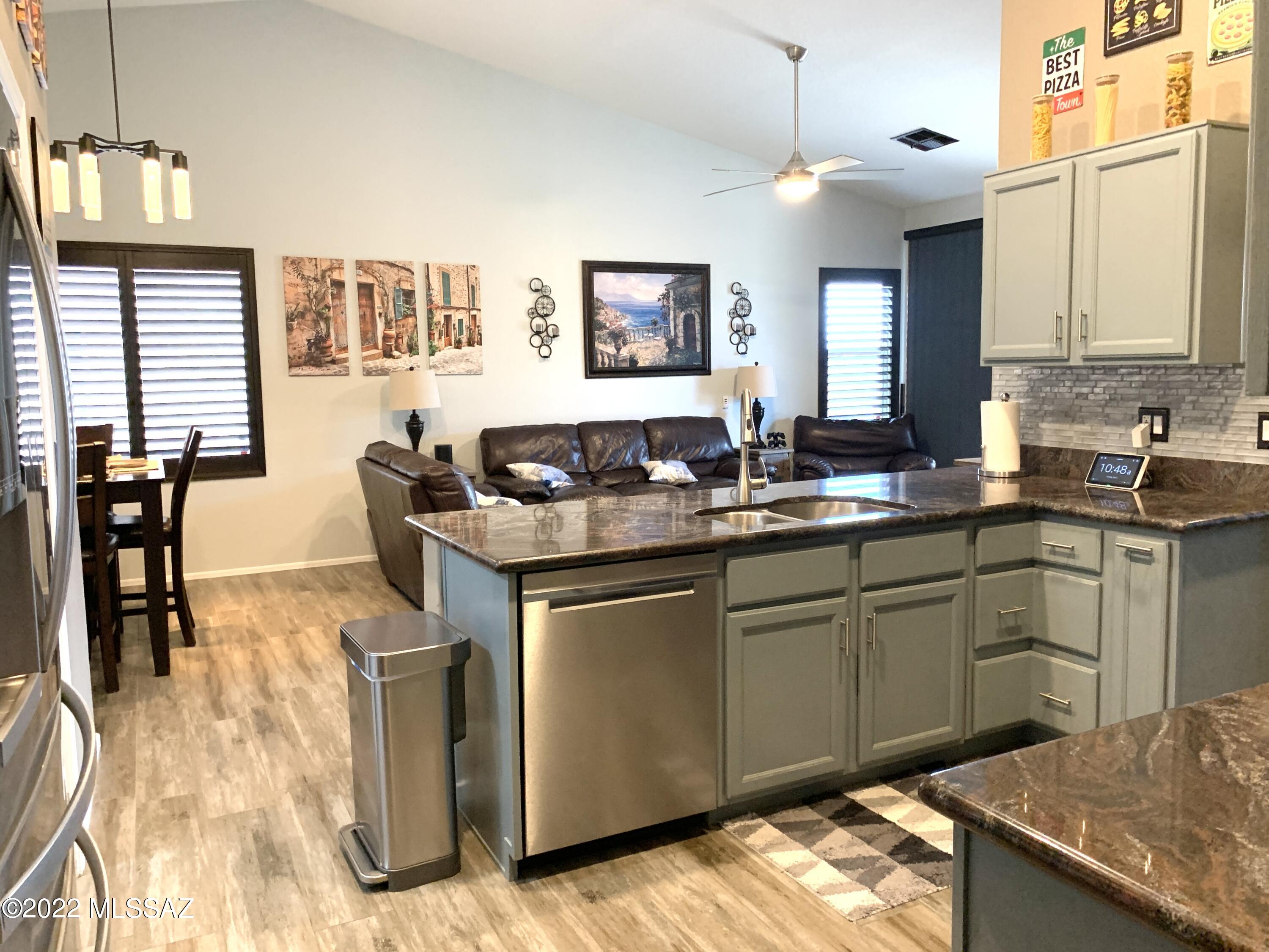 Bluffs (The) 2 - Residential