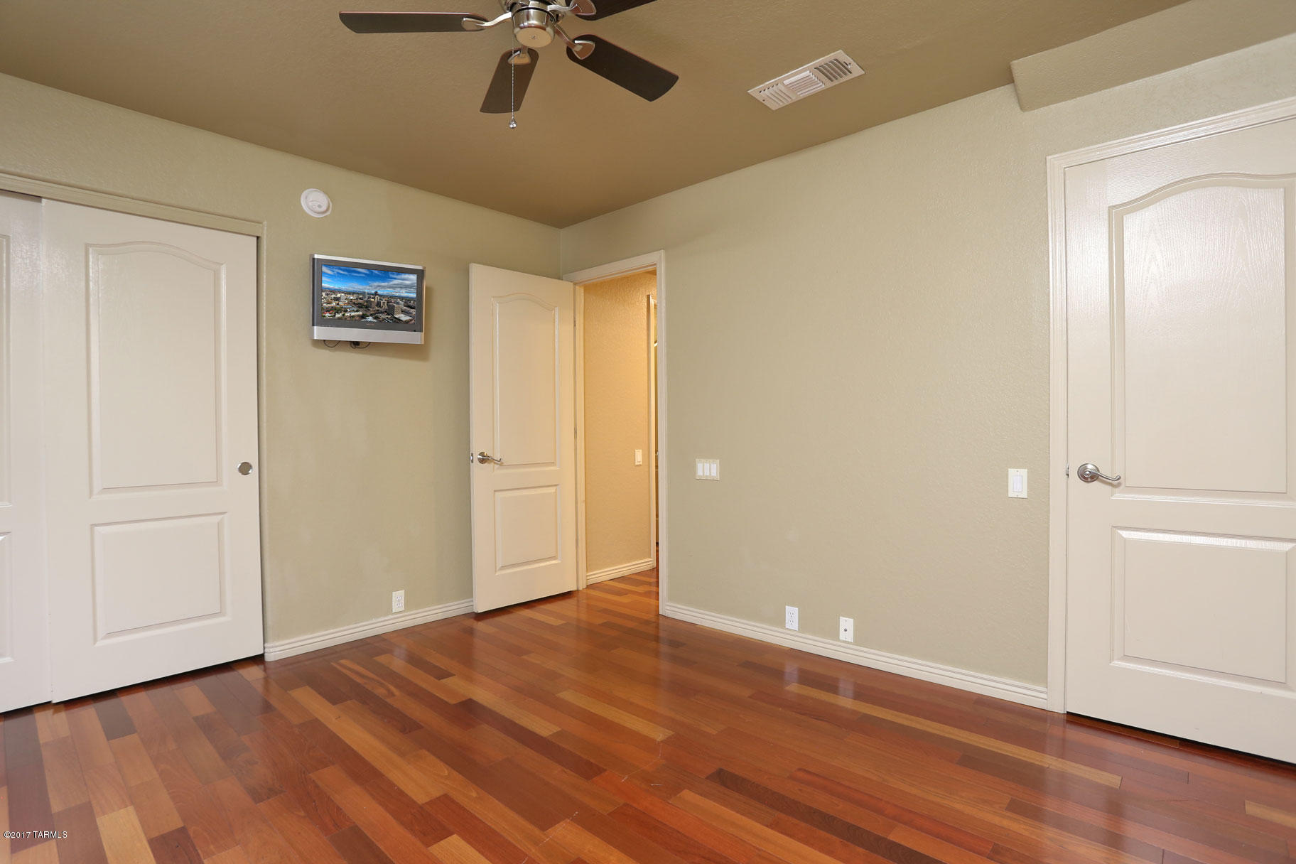 Canada Ridge (1-126) - Residential