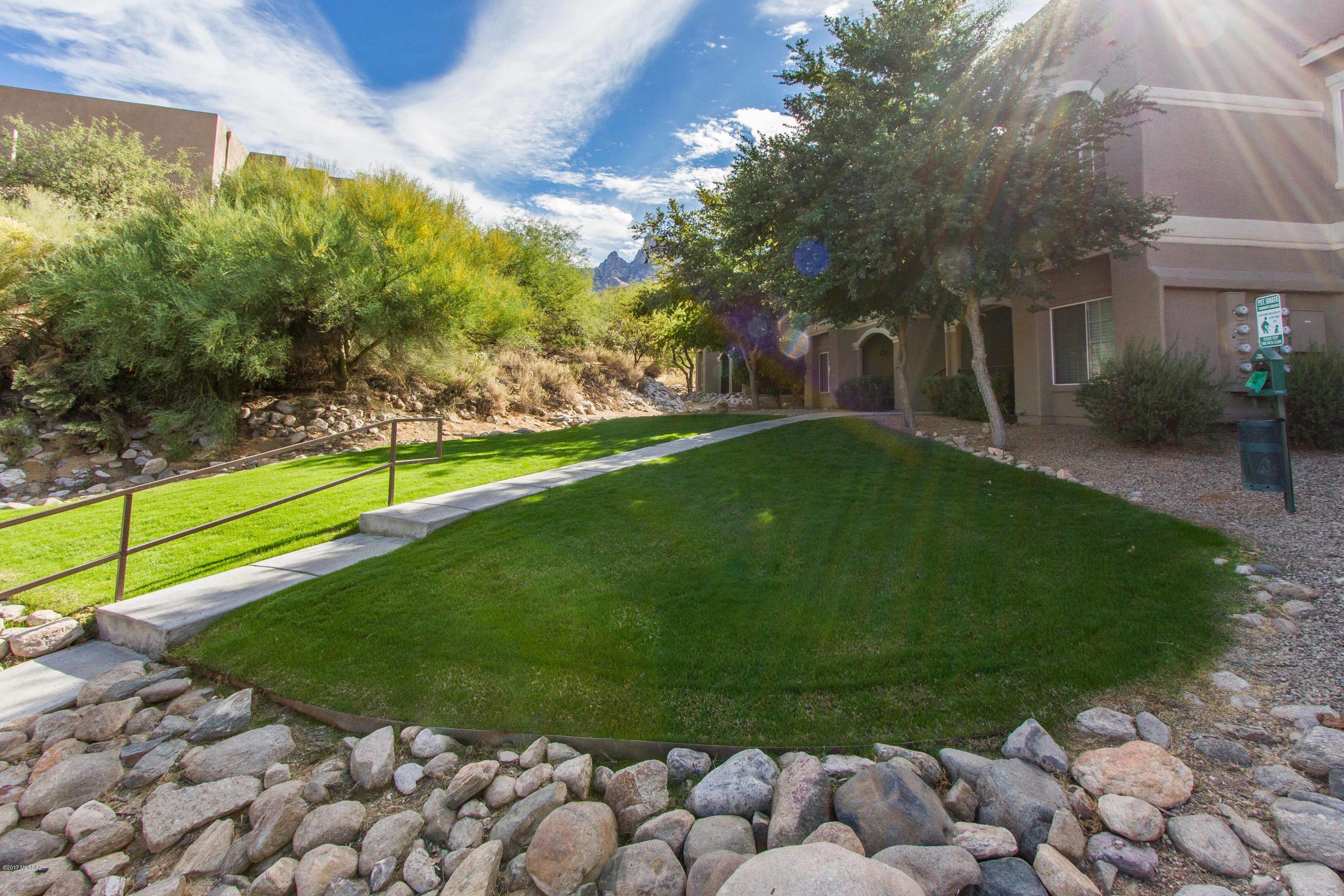 The Boulders at La Reserve Condominiums - Residential