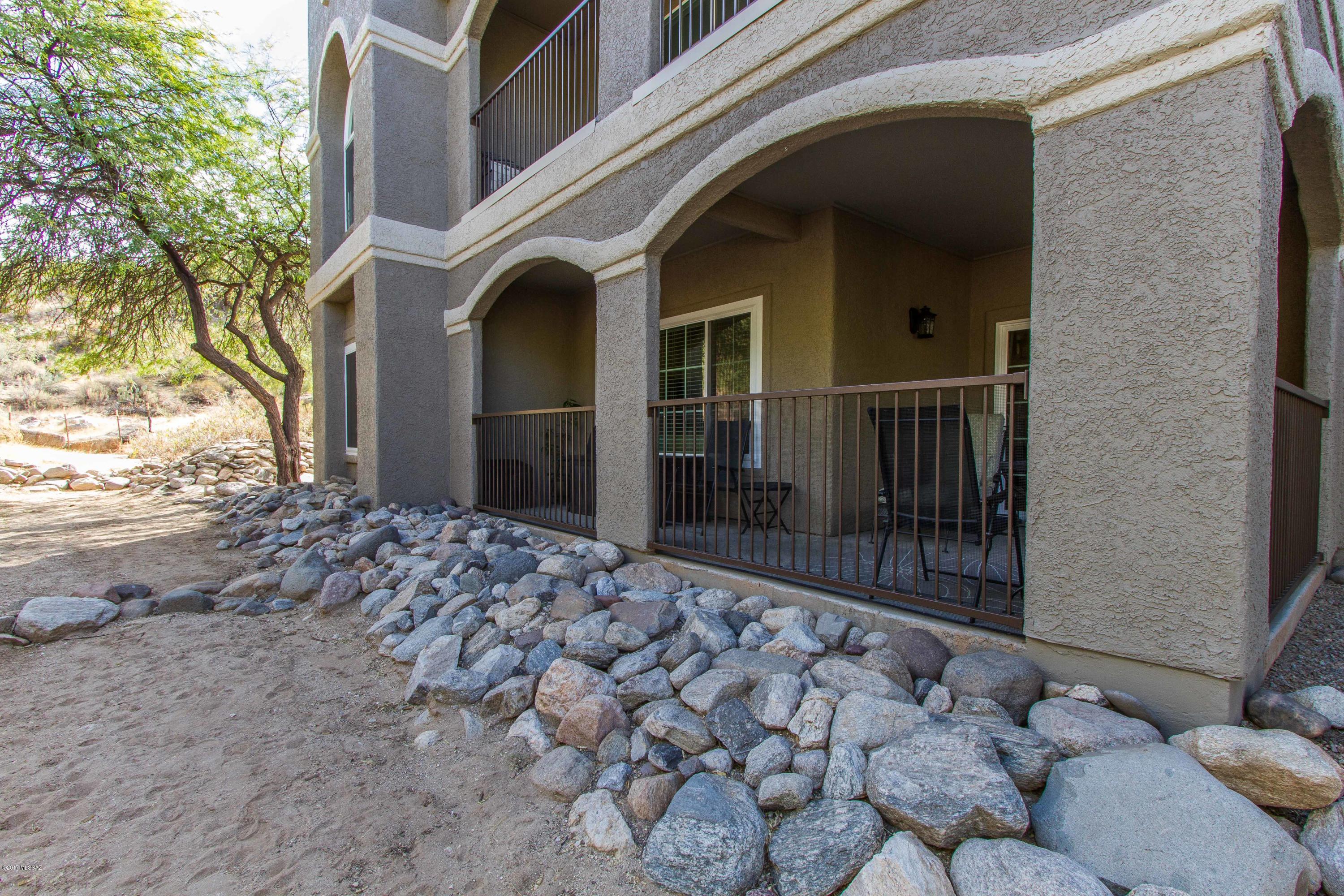 The Boulders at La Reserve Condominiums - Residential