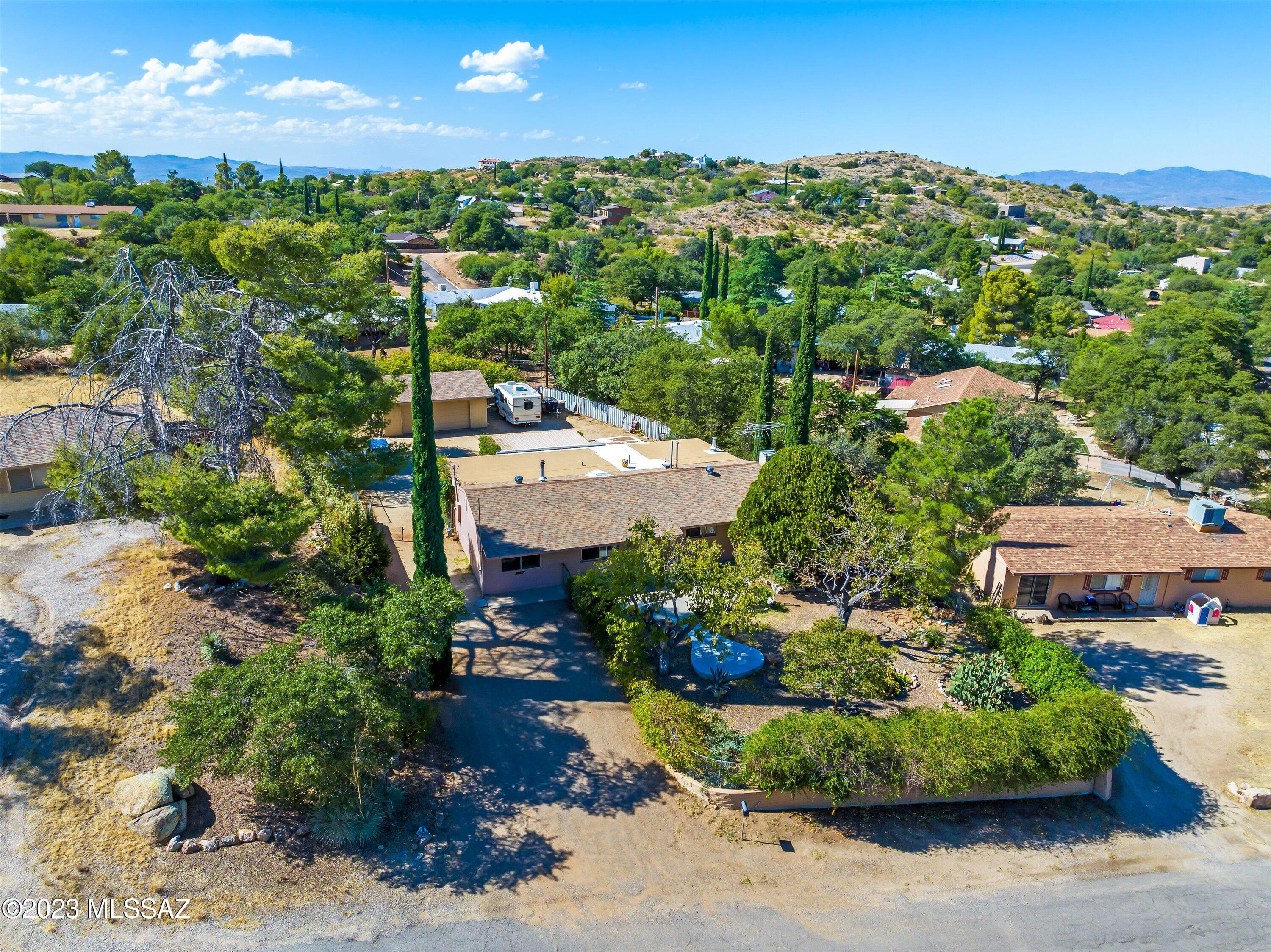 Los Robles Estates - Residential
