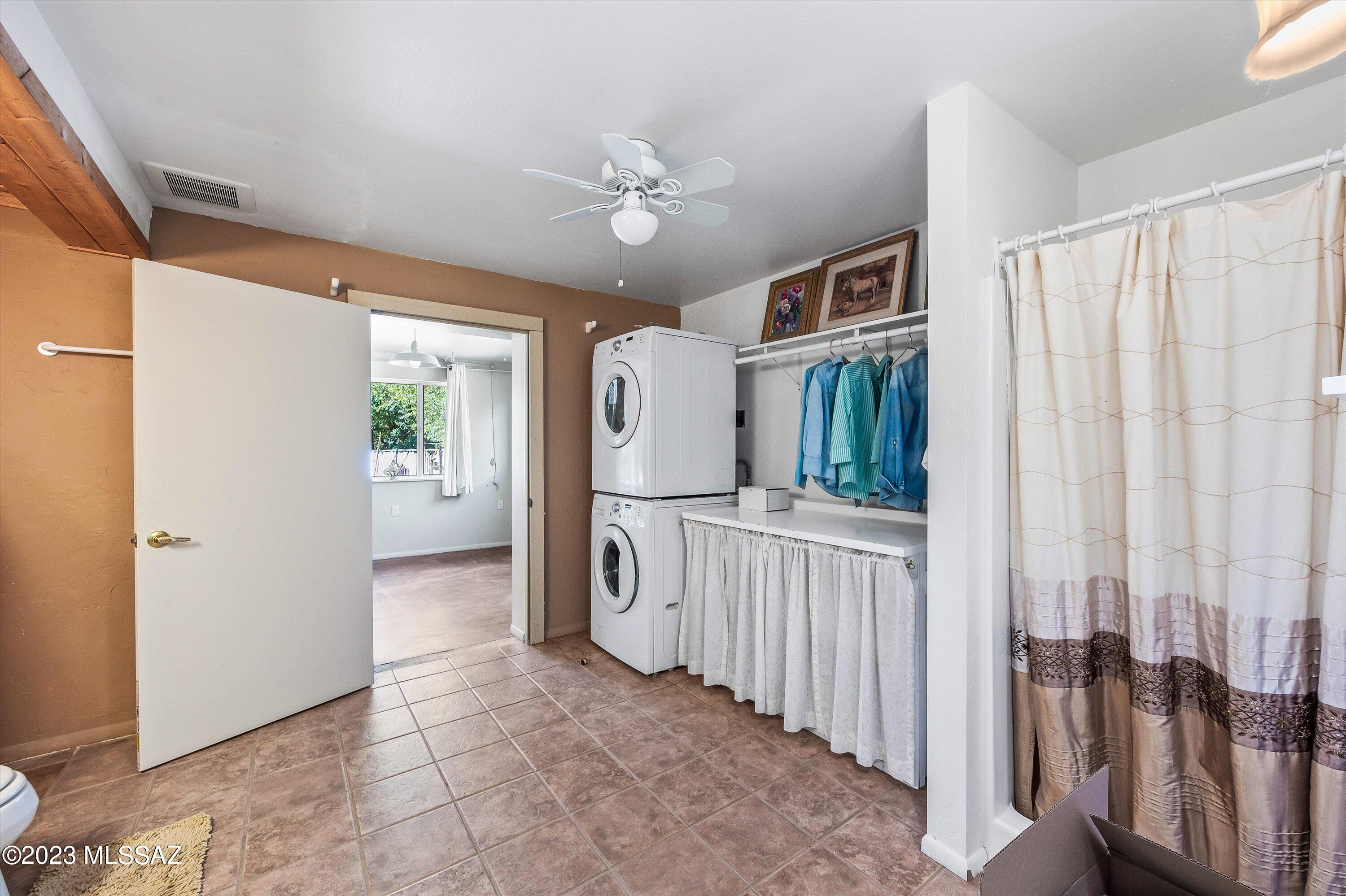 Los Robles Estates - Residential