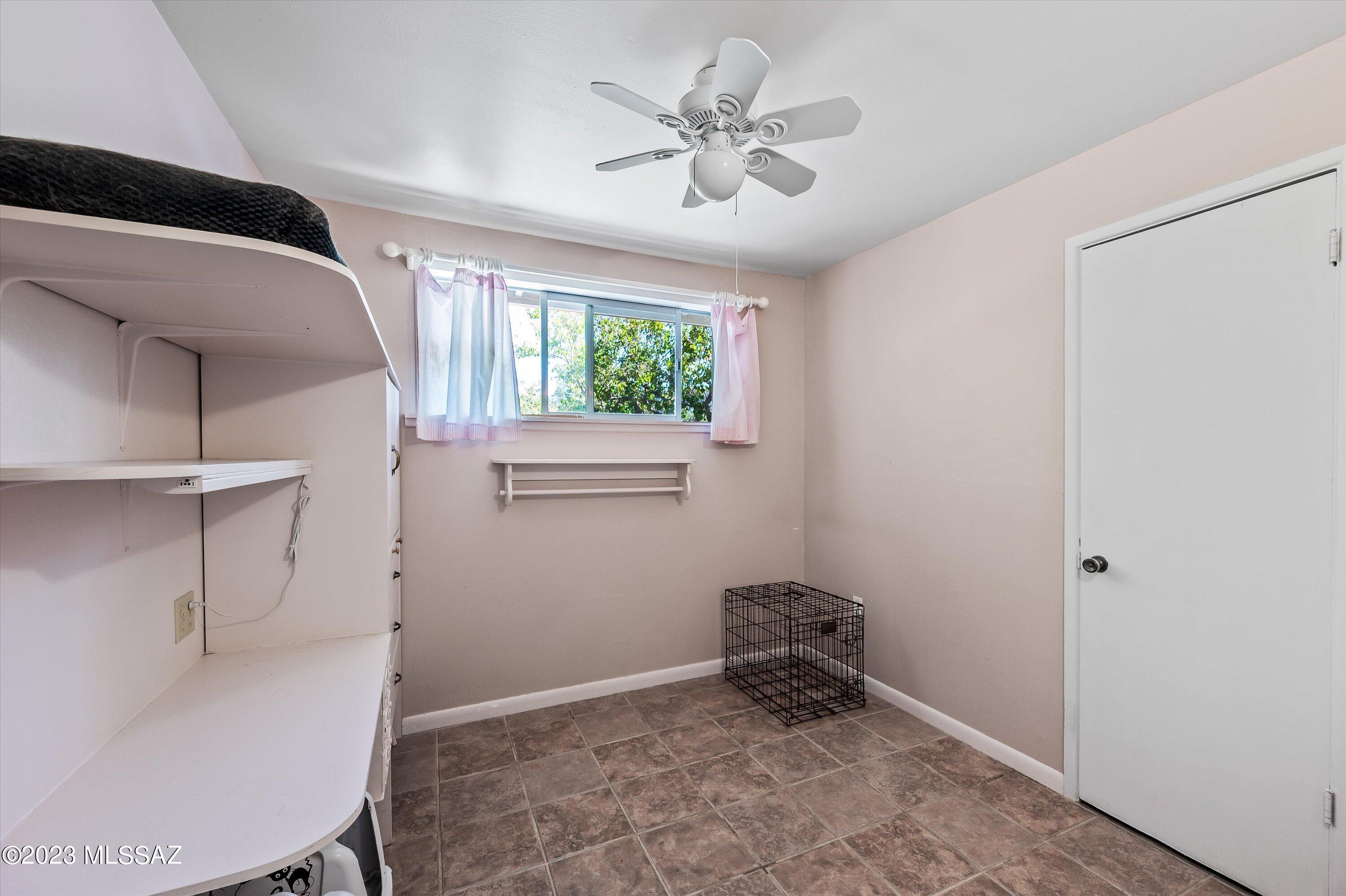 Los Robles Estates - Residential