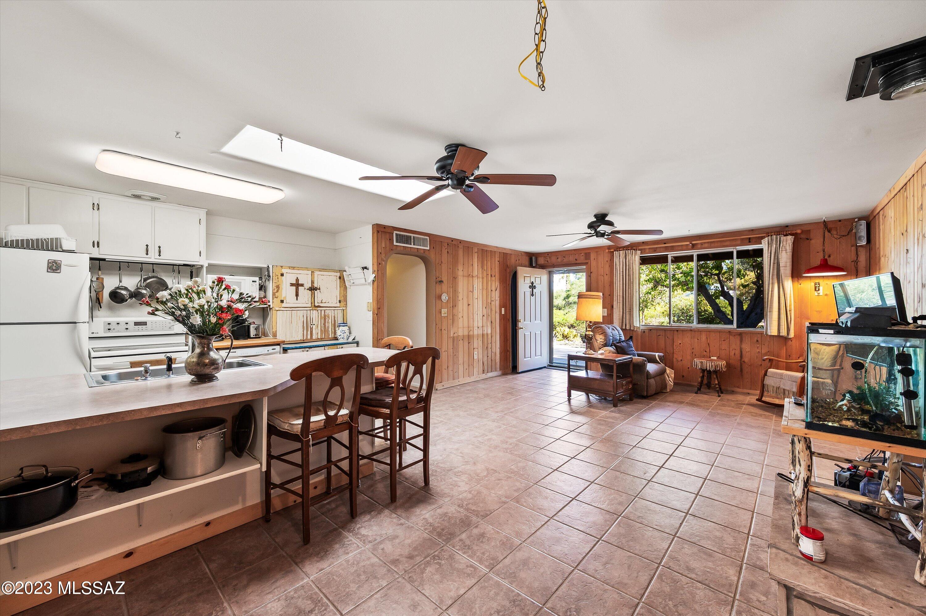 Los Robles Estates - Residential