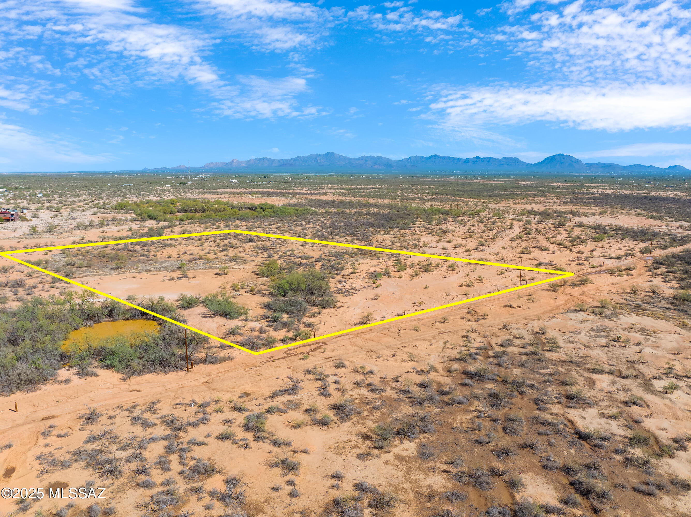 MAKE THIS YOUR DREAM PROPERTY. PLENTY OF PRIVACY. BUILD THAT CUSTOM HOME WITH CASITA; HORSE CORRALS; ARENA; PLUS. PANORAMIC VIEWS WITH WIDE CLEAR OPEN SKIES FOR THE ULTIMATE STAR GAZING. NO HOA; MINUTES FROM 1-19 AND APPROXIMATELY 25 MINUTES TO DOWNTOWN TUCSON.