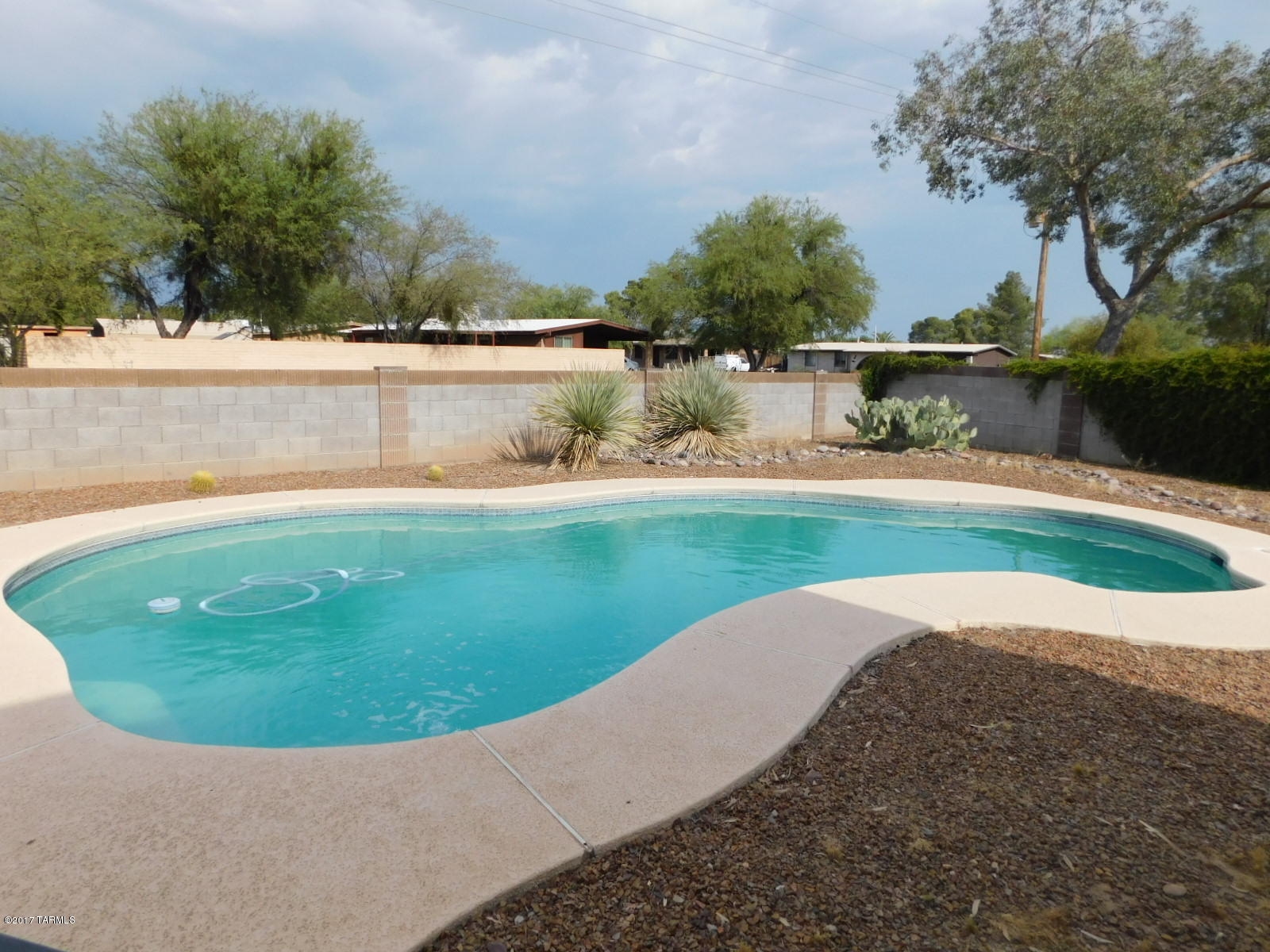Meadowbrook (57-114) - Residential