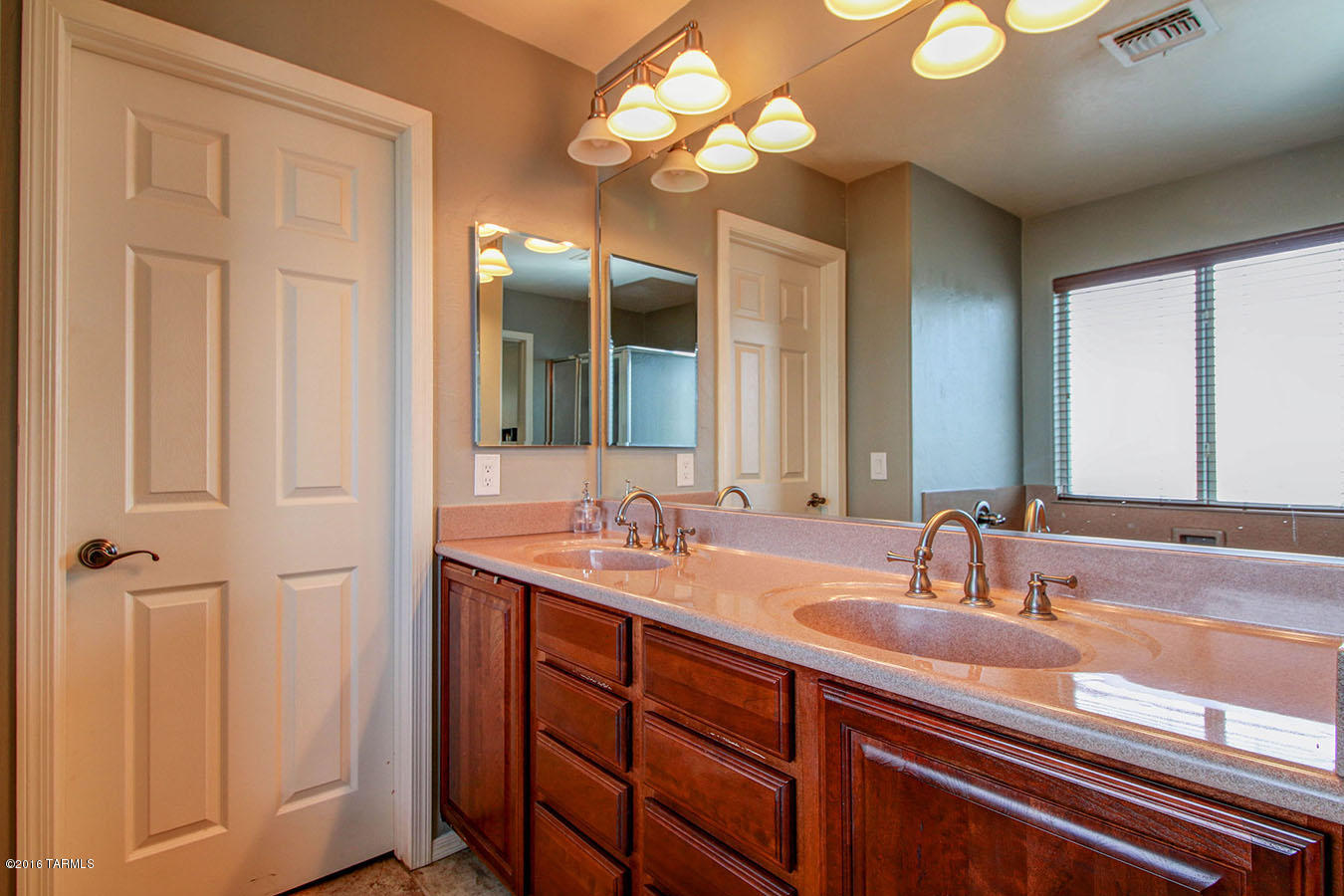 Mariposa Trail - Residential
