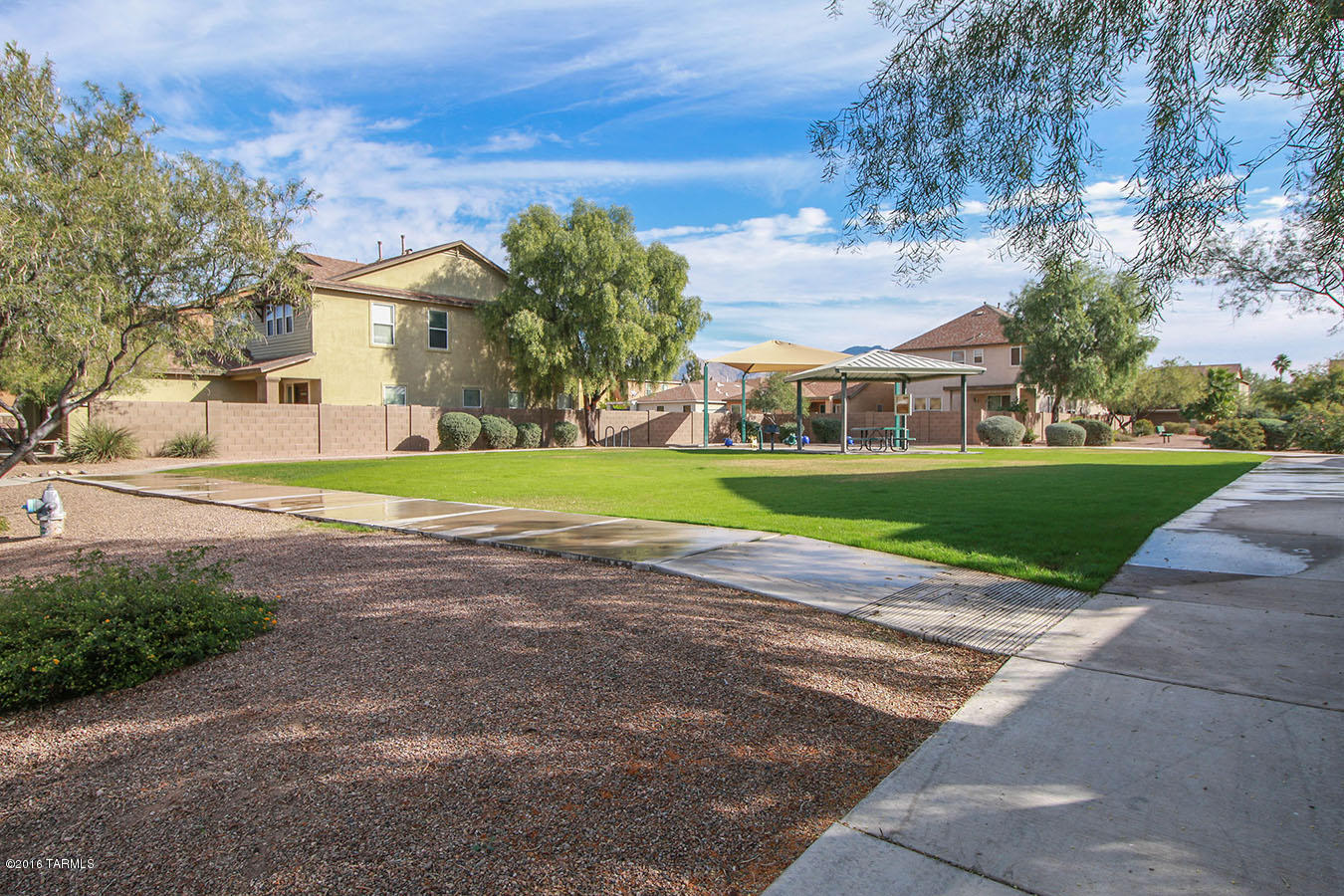 Mariposa Trail - Residential