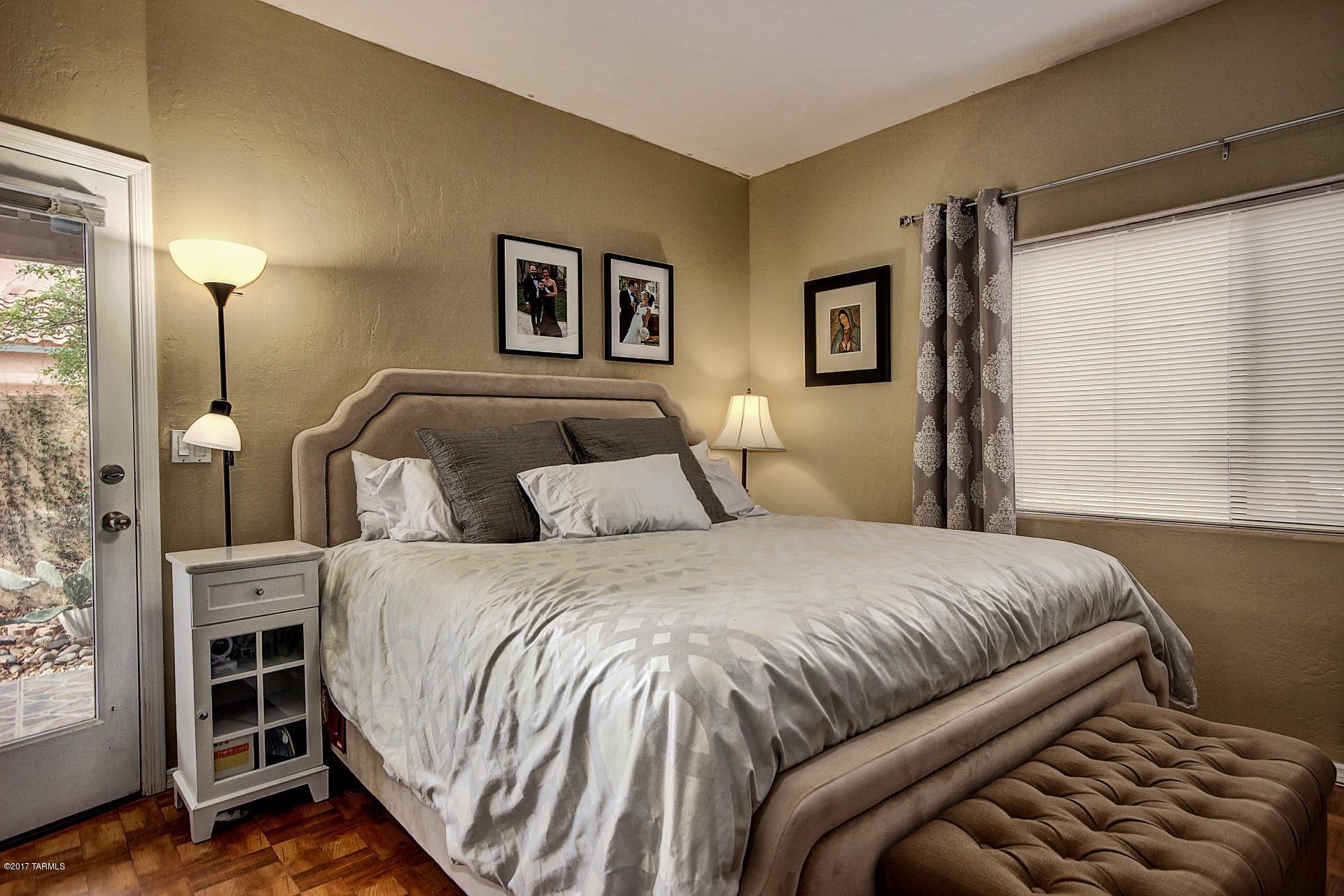 Saddleback Place (1-7) - Residential