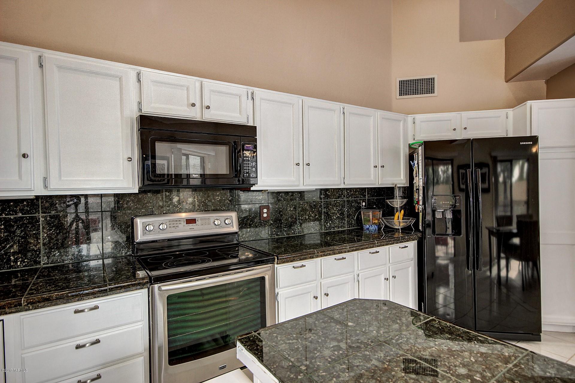 Saddleback Place (1-7) - Residential
