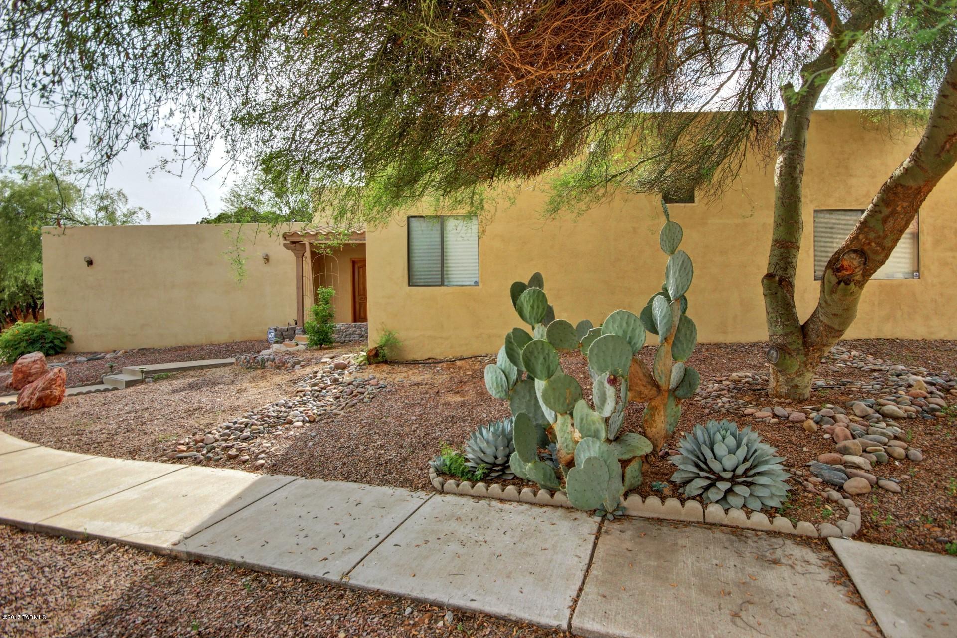 Saddleback Place (1-7) - Residential