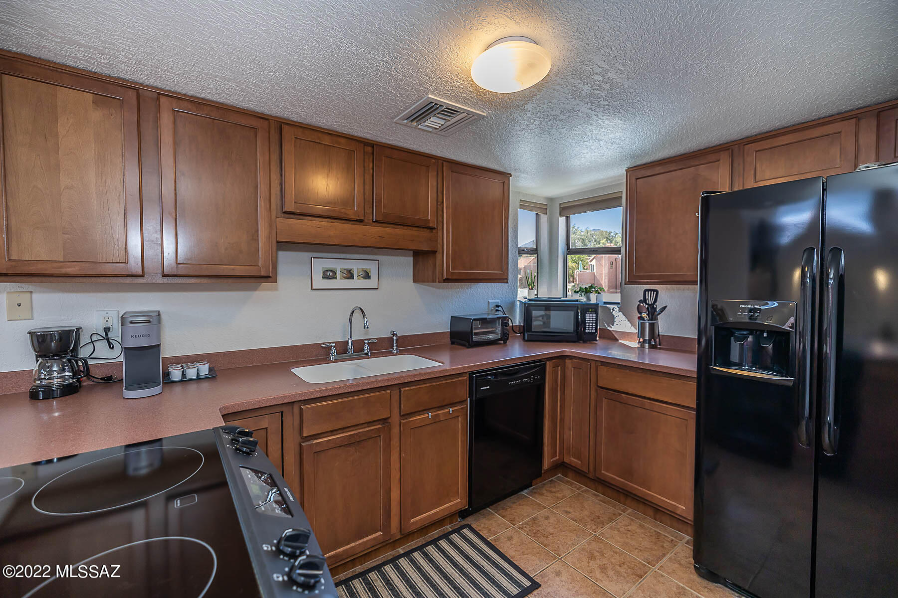 Ventana Vista Condominiums - Residential