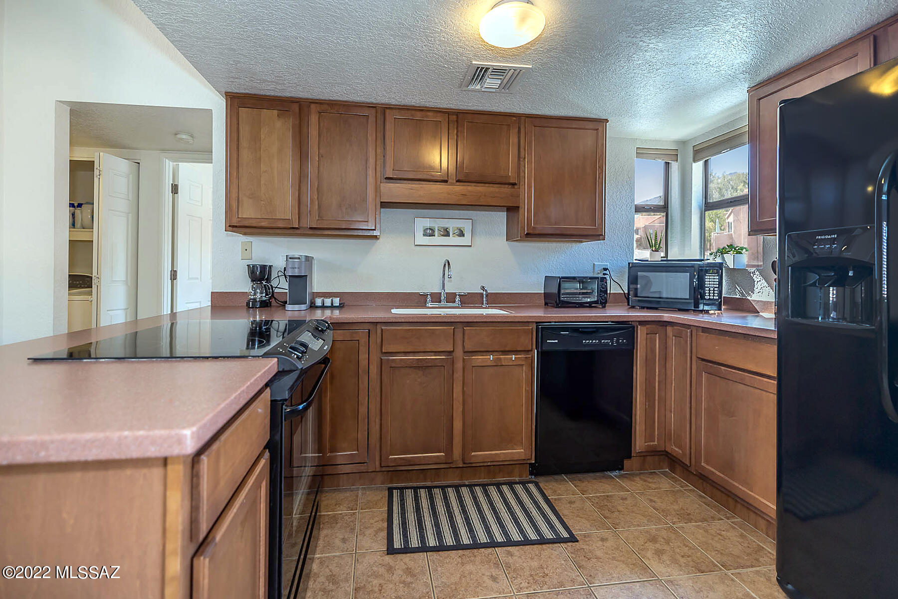 Ventana Vista Condominiums - Residential