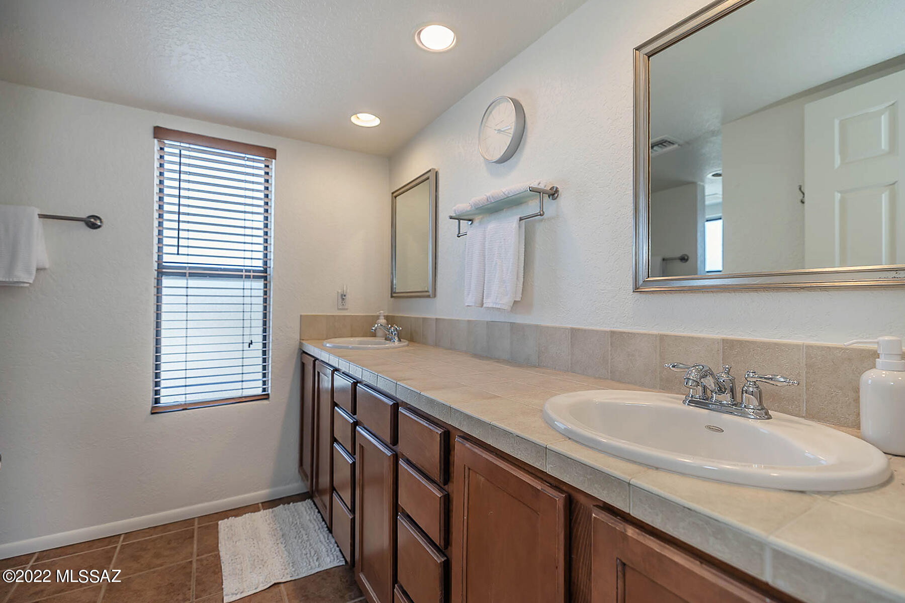 Ventana Vista Condominiums - Residential