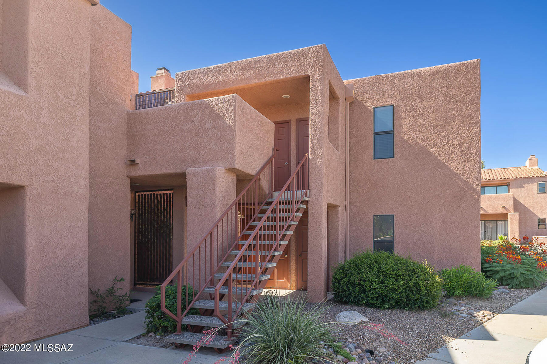 Ventana Vista Condominiums - Residential