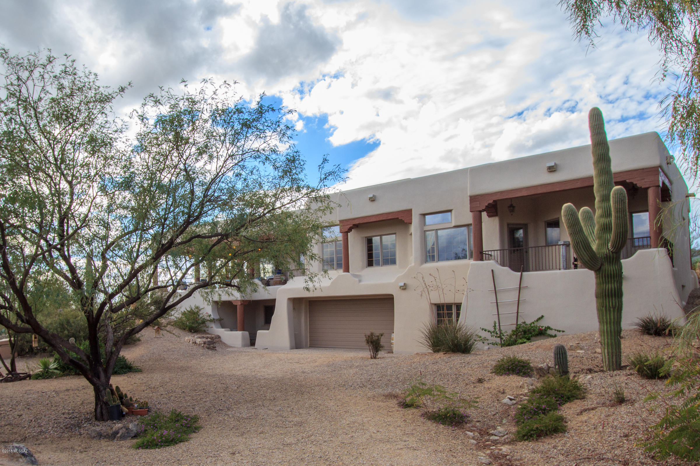 La Cholla Airpark - Residential