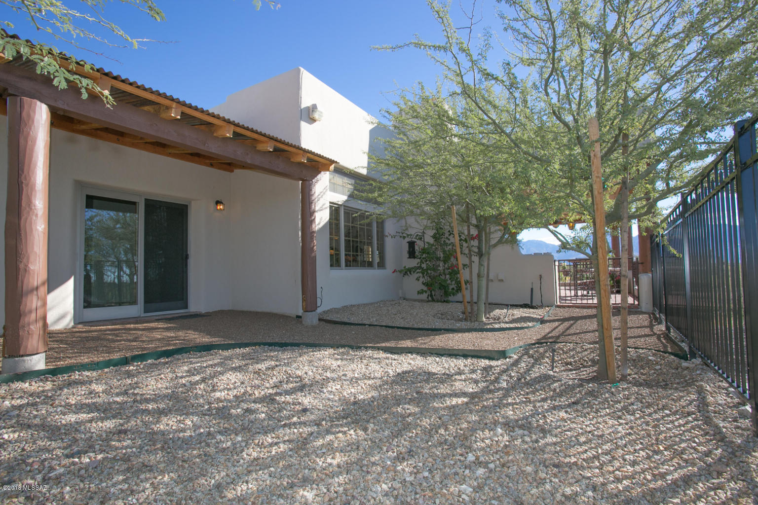 La Cholla Airpark - Residential