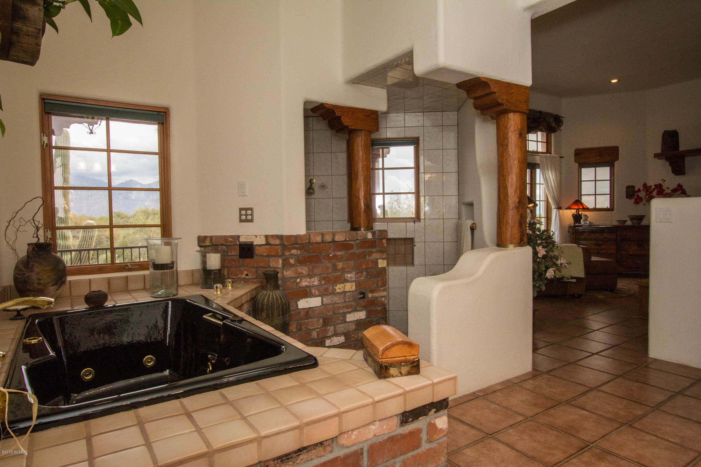 La Cholla Airpark - Residential