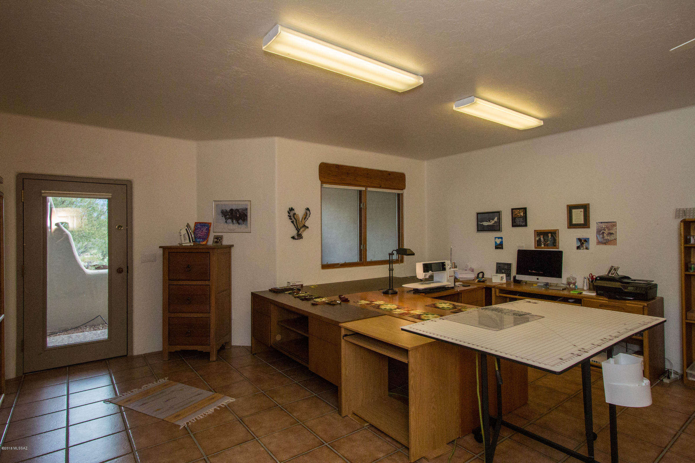 La Cholla Airpark - Residential