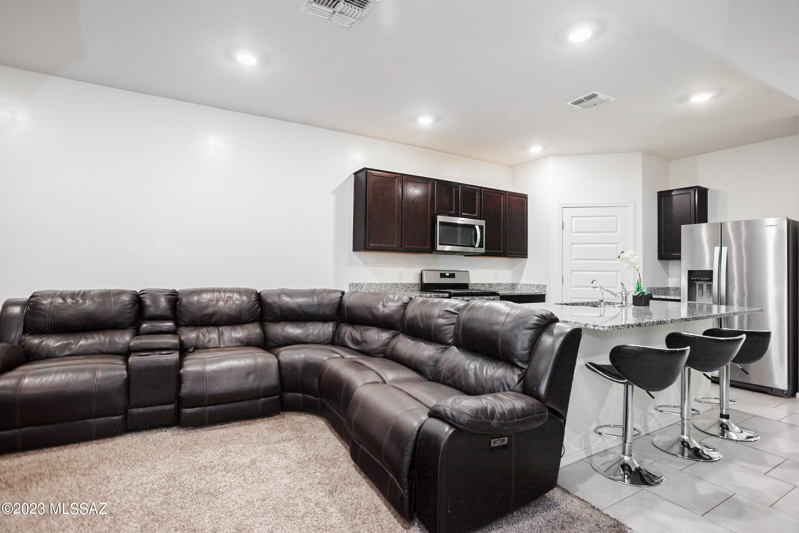 Saguaro Bloom SQ20180540069 - Residential